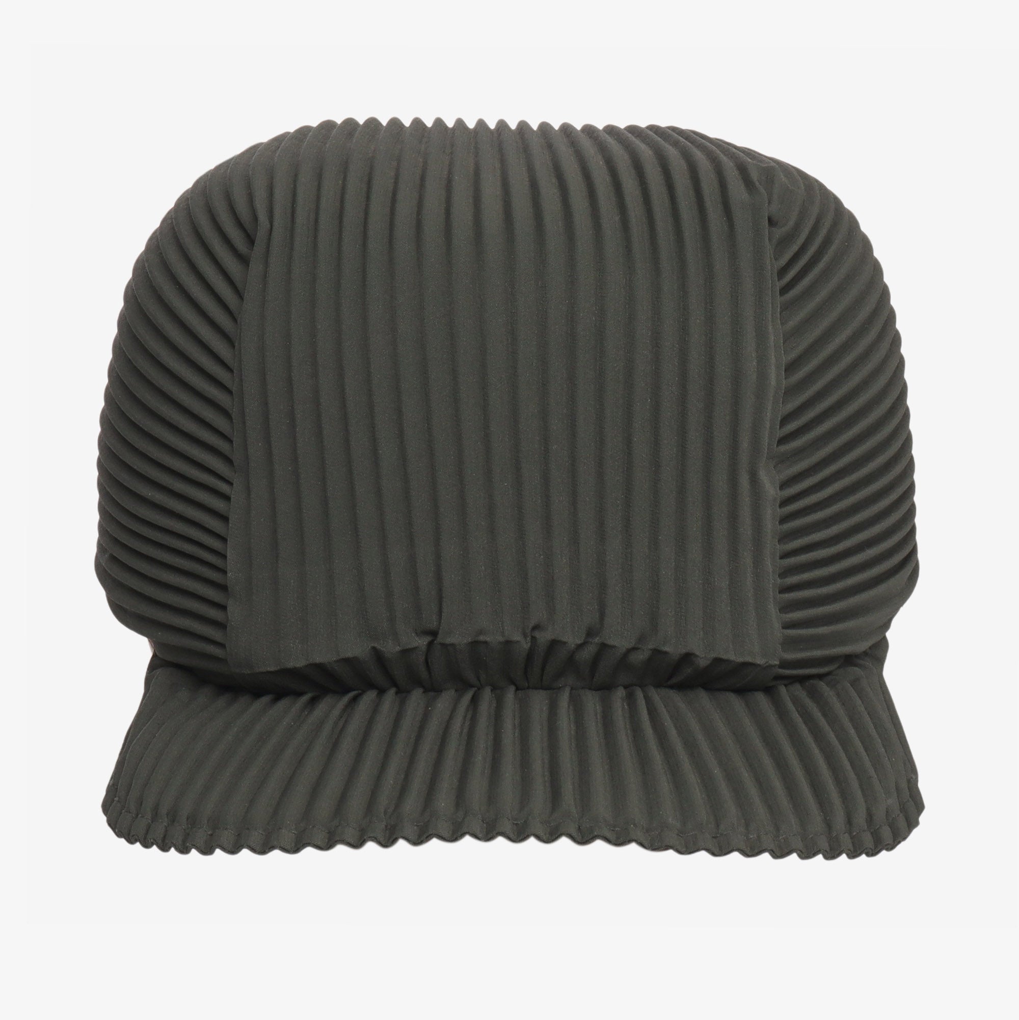 Pleats Cap