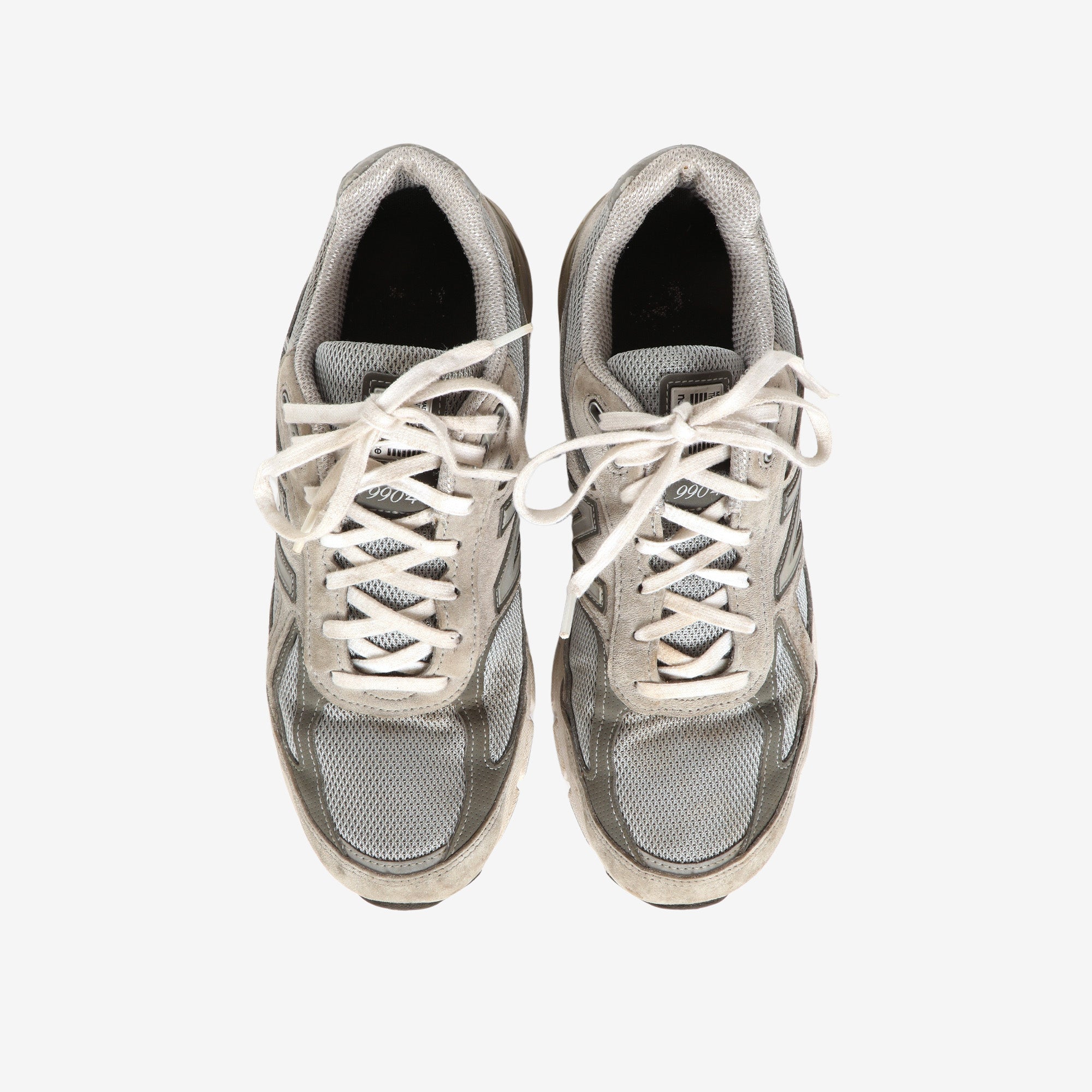 990V4 Sneakers