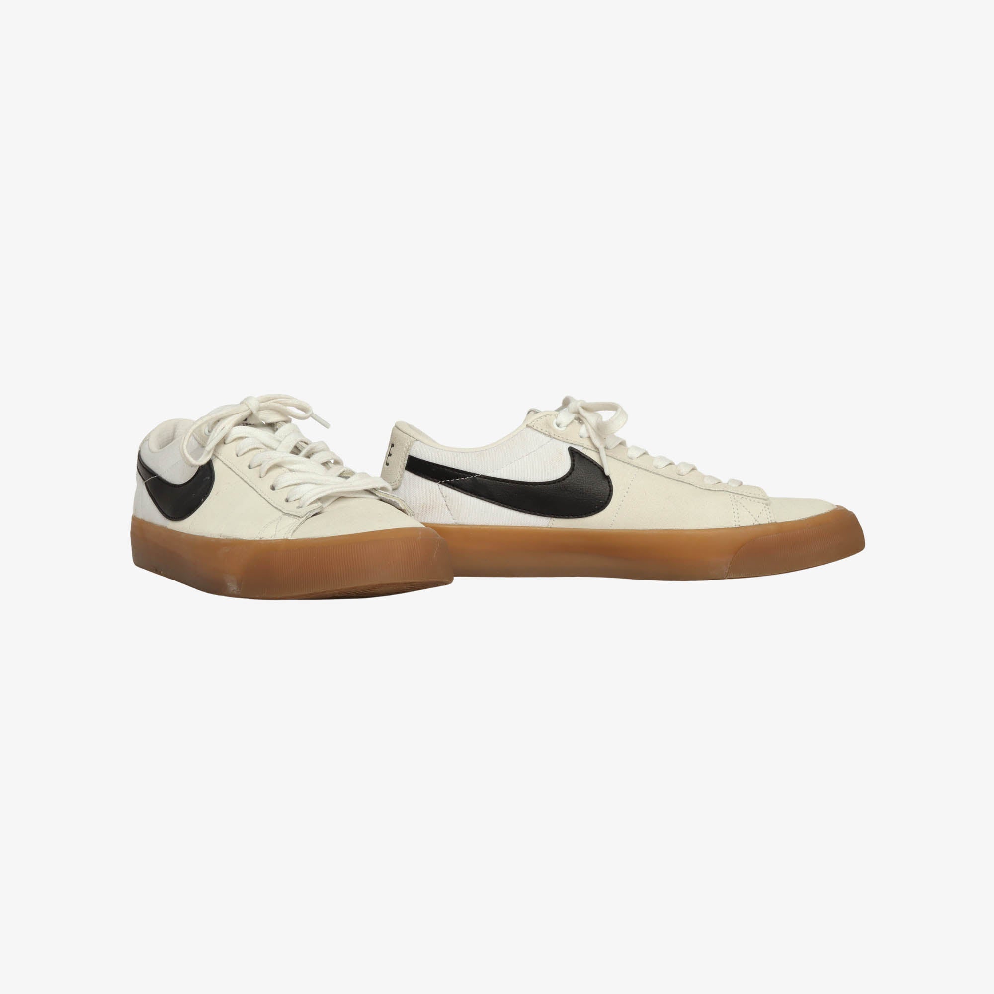 SB Blazer Low Pro GT Sneakers