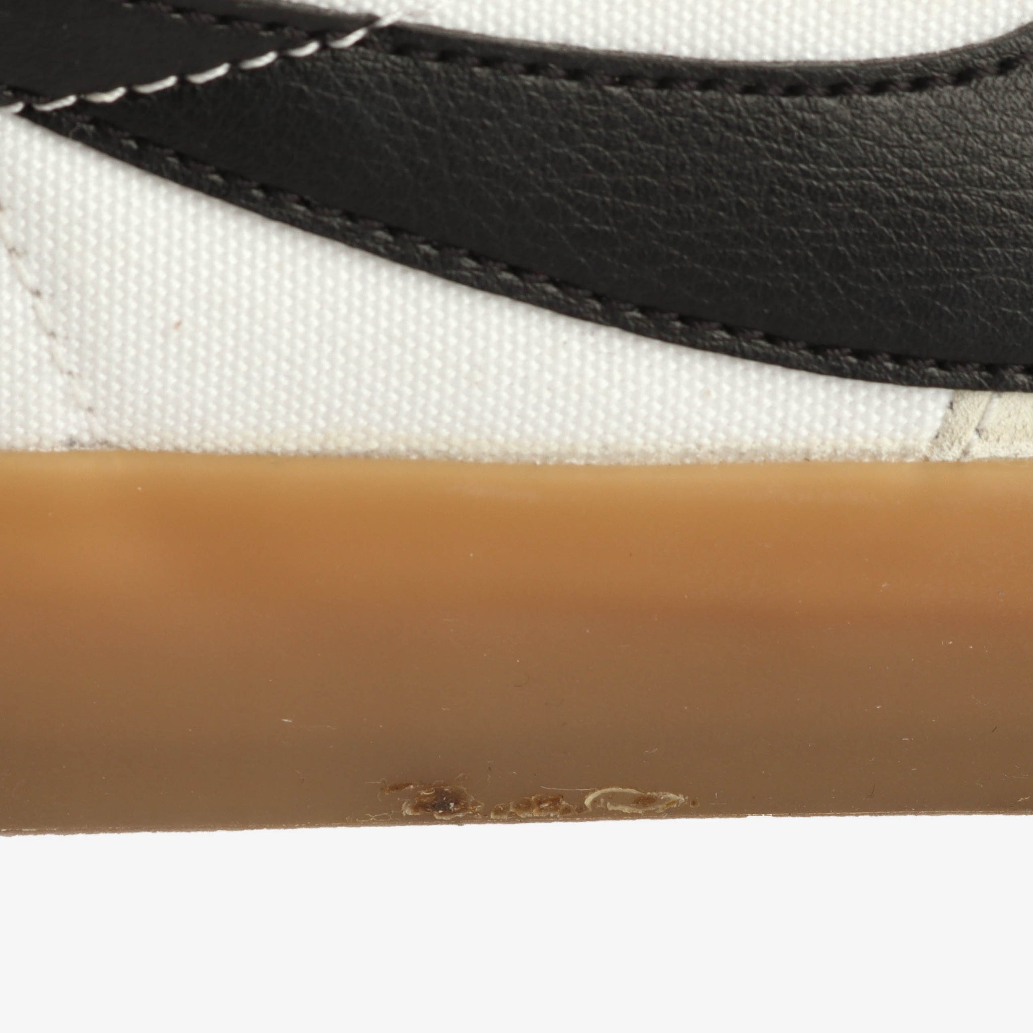 SB Blazer Low Pro GT Sneakers