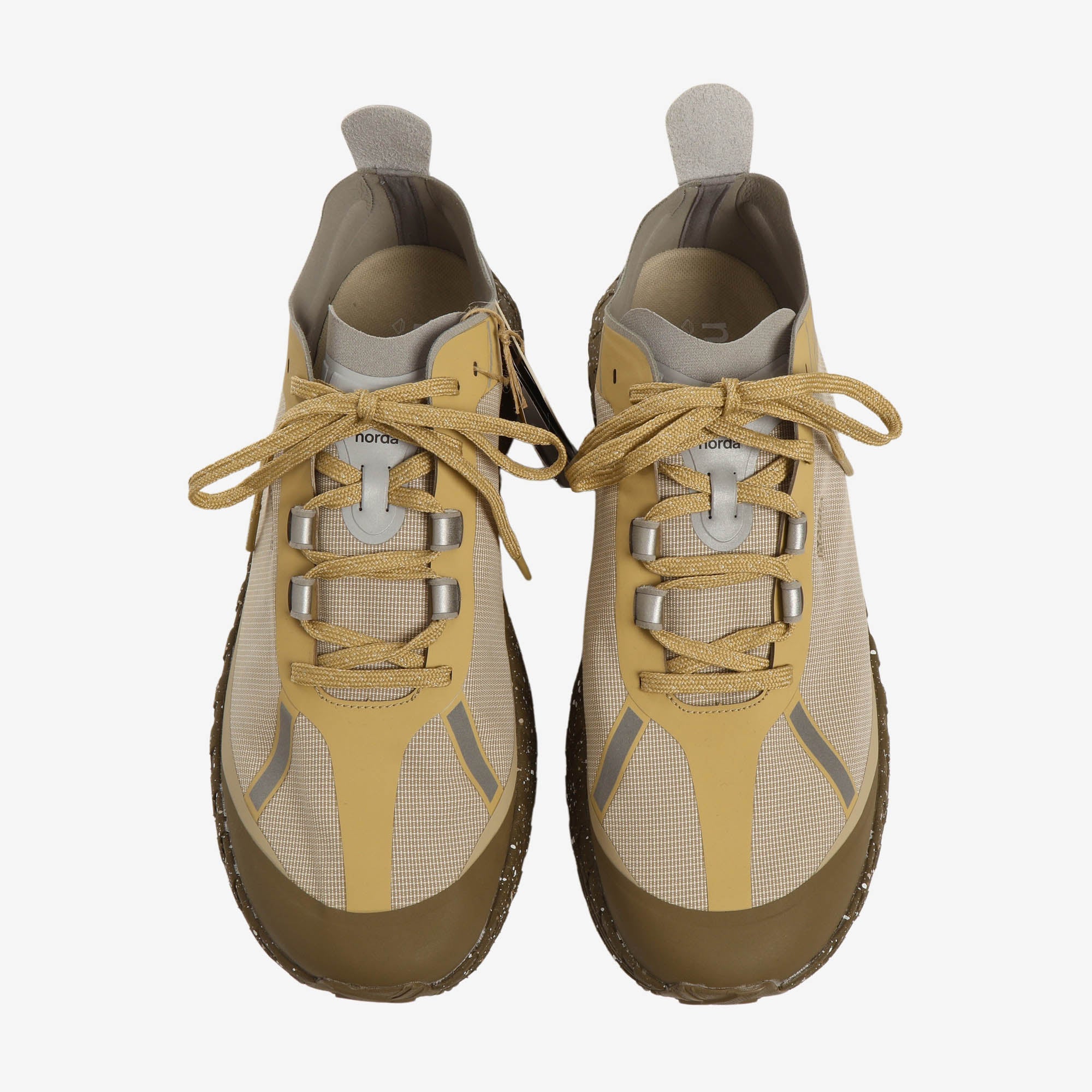 001 Trail Running Sneakers