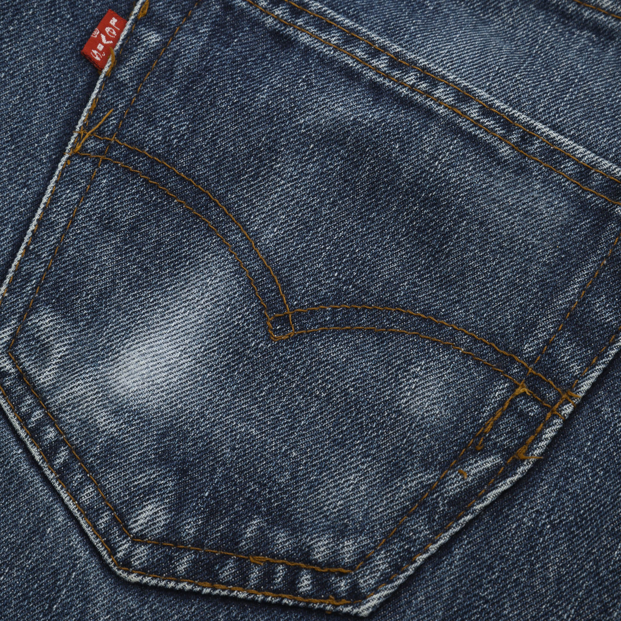 Vintage 90s 501s USA (34W X 29.5L)