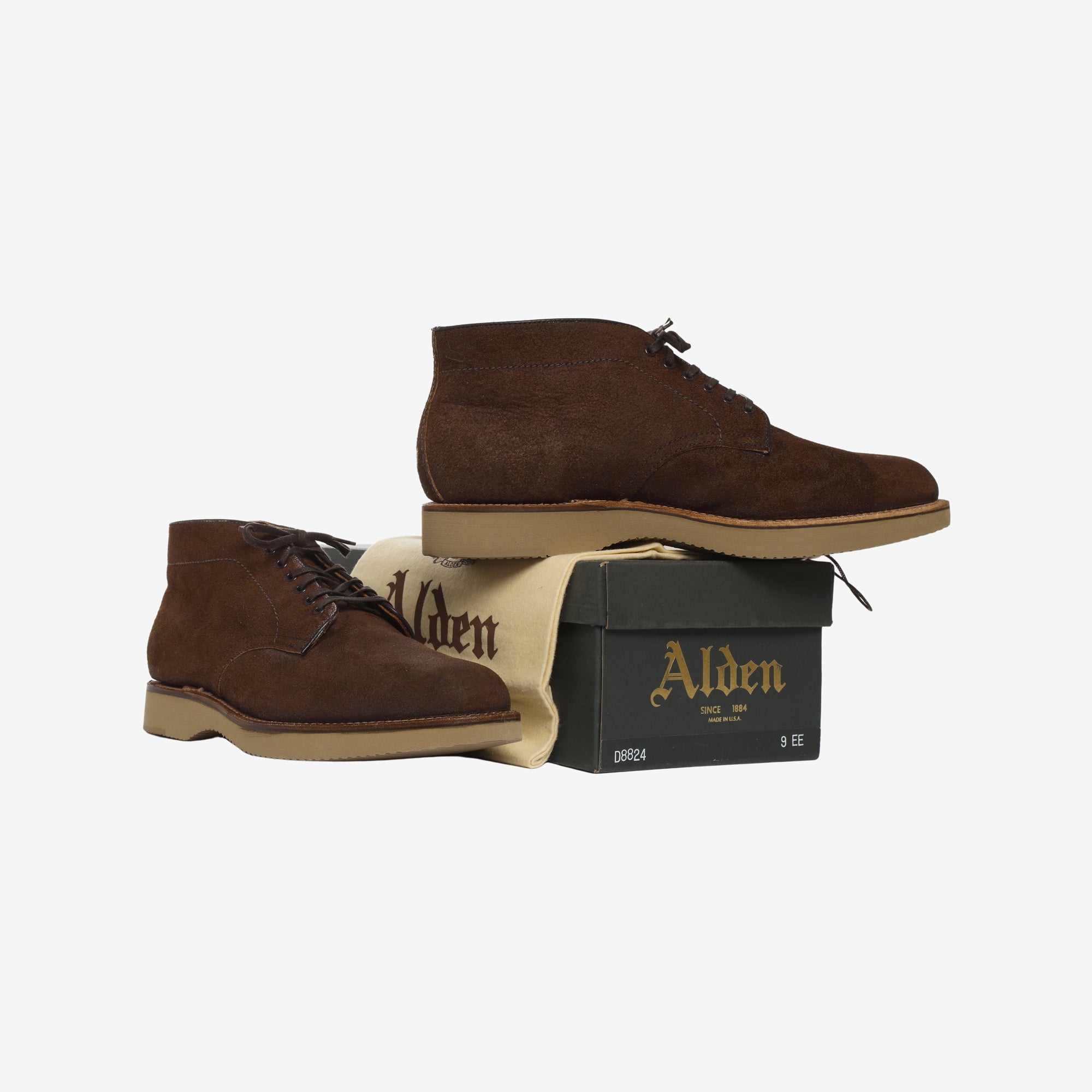 D8824 Chukka Boots (Brick & Mortar)