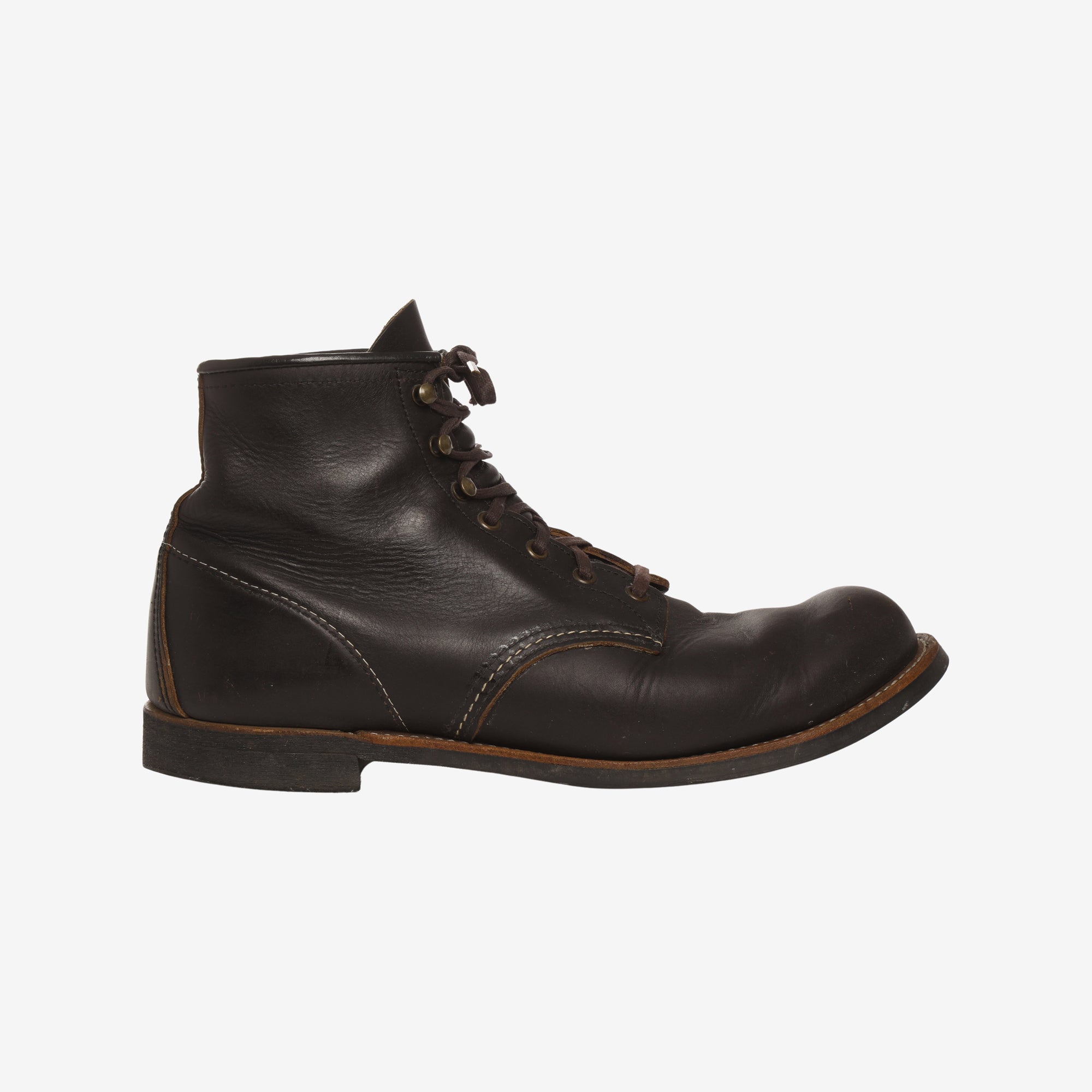 3345 Blacksmith Boots