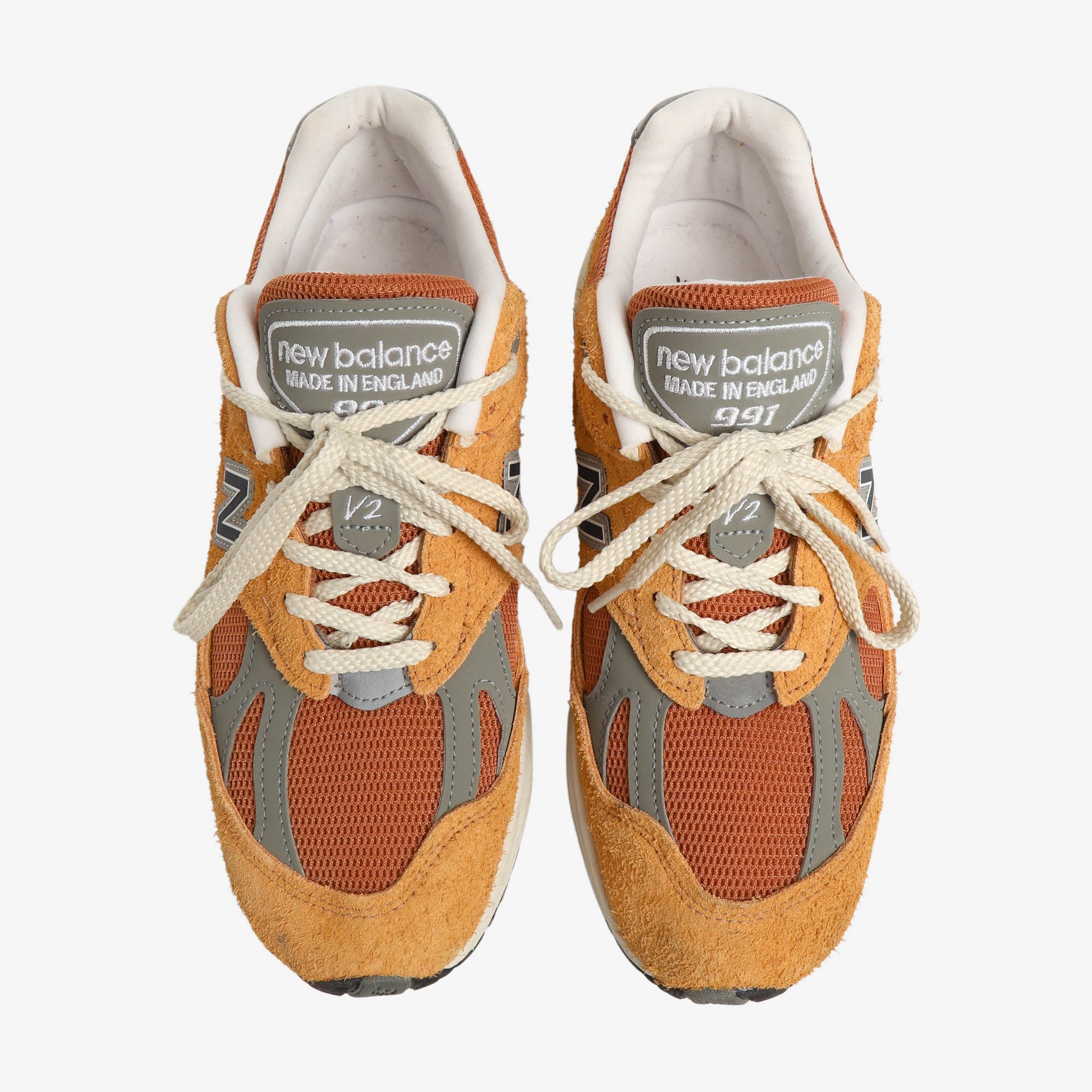 991v2 Suede Sneakers (UK)