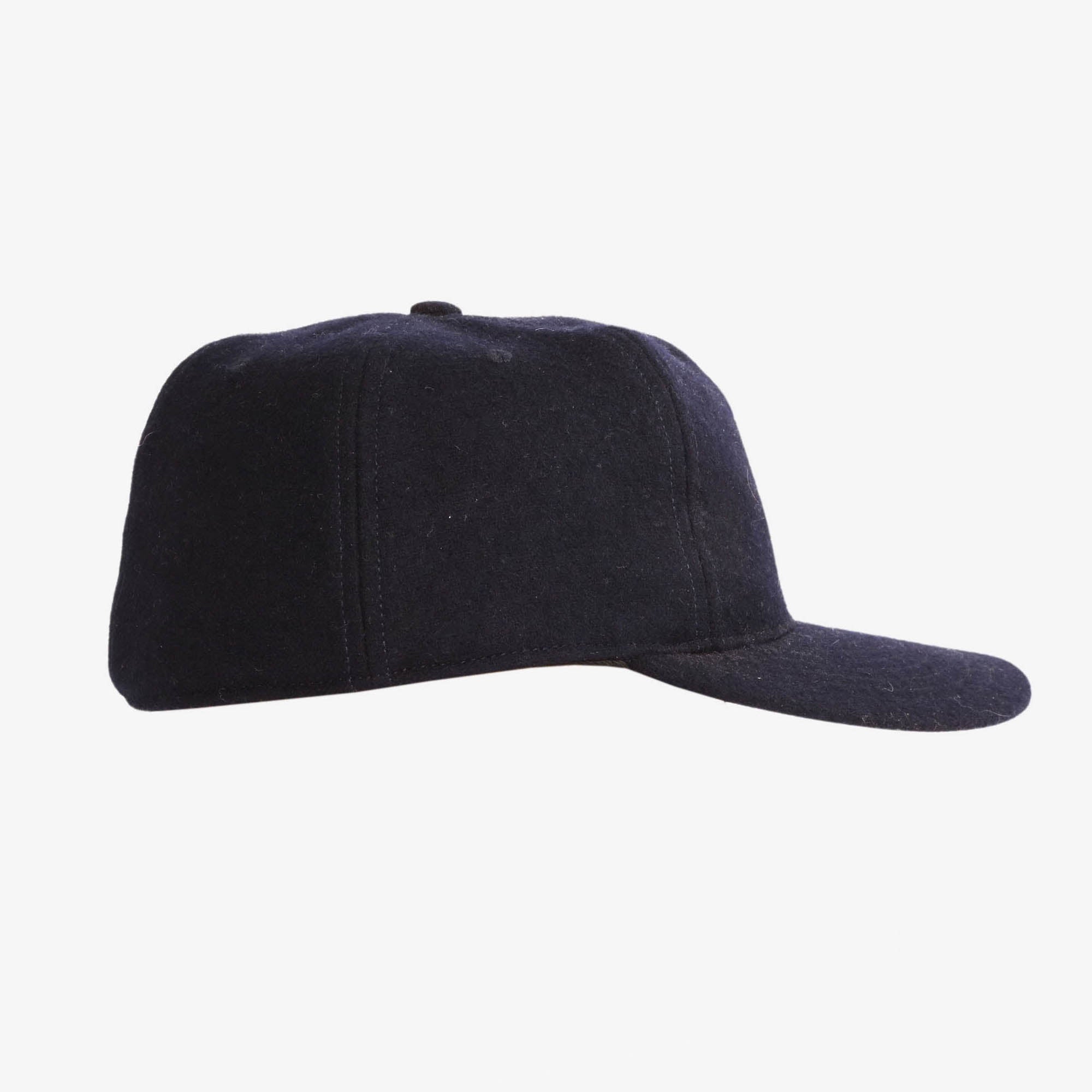 Darby Daisies Wool Cap