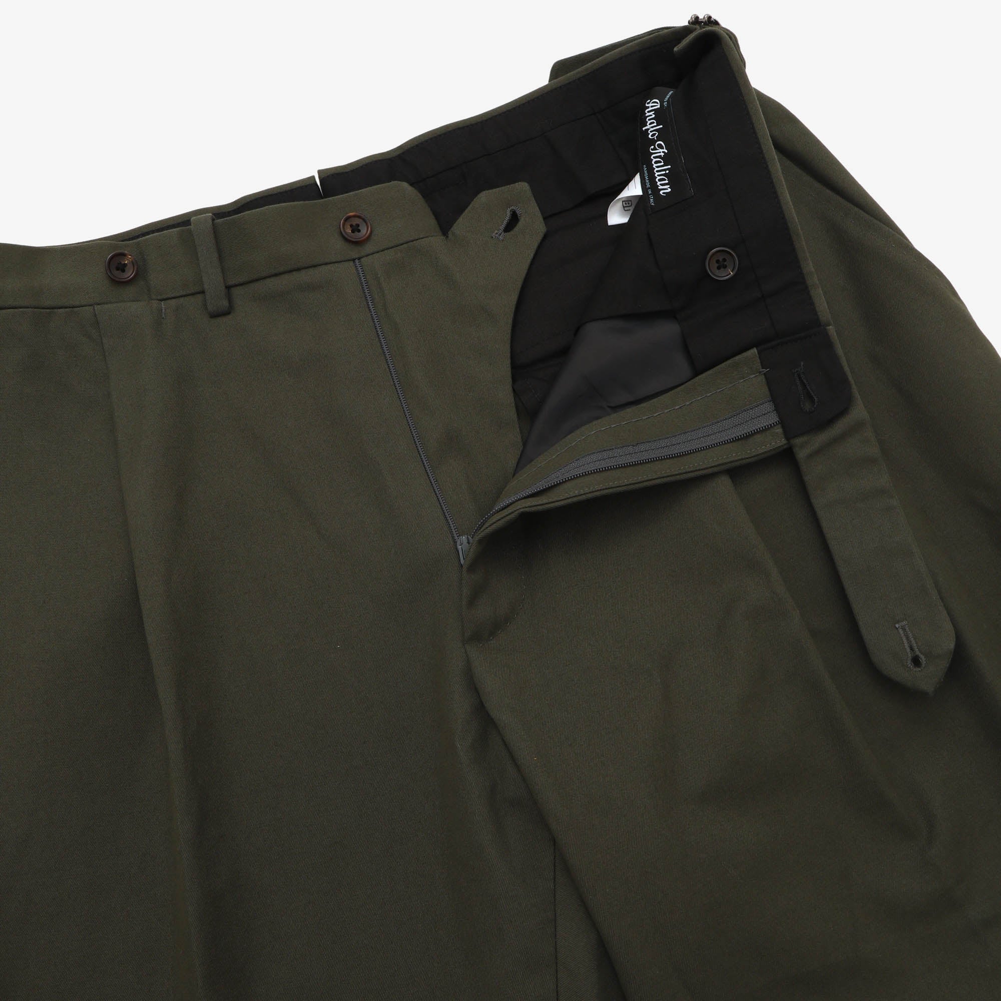 Pleated Chino (35W X 31.5L)