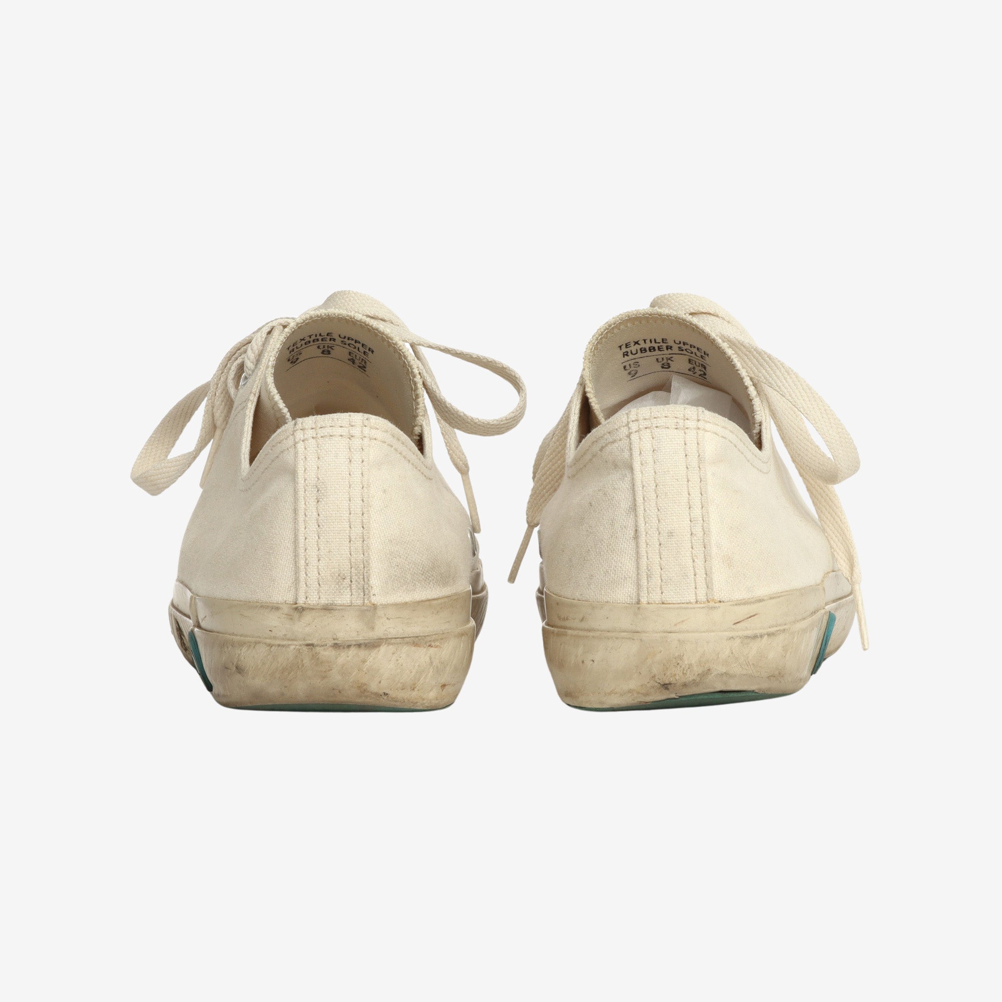 01JP Low Sneakers