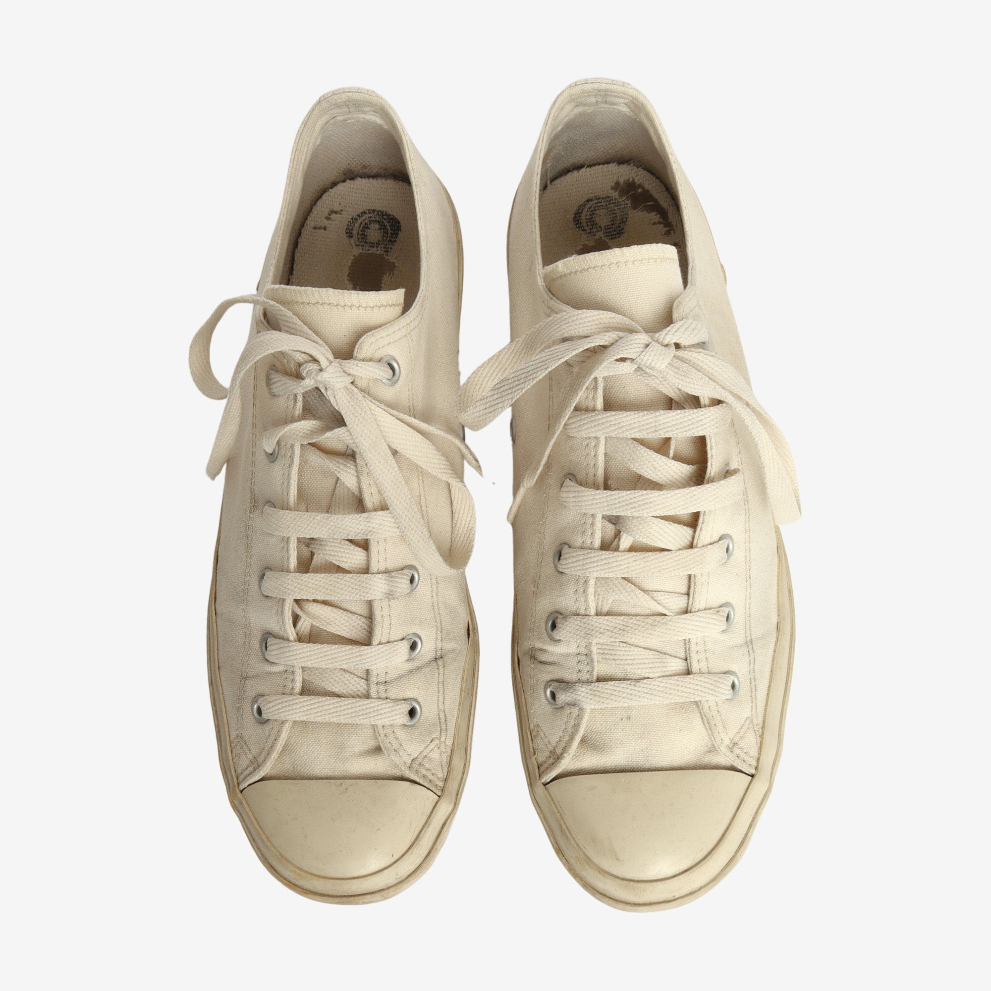 01JP Low Sneakers