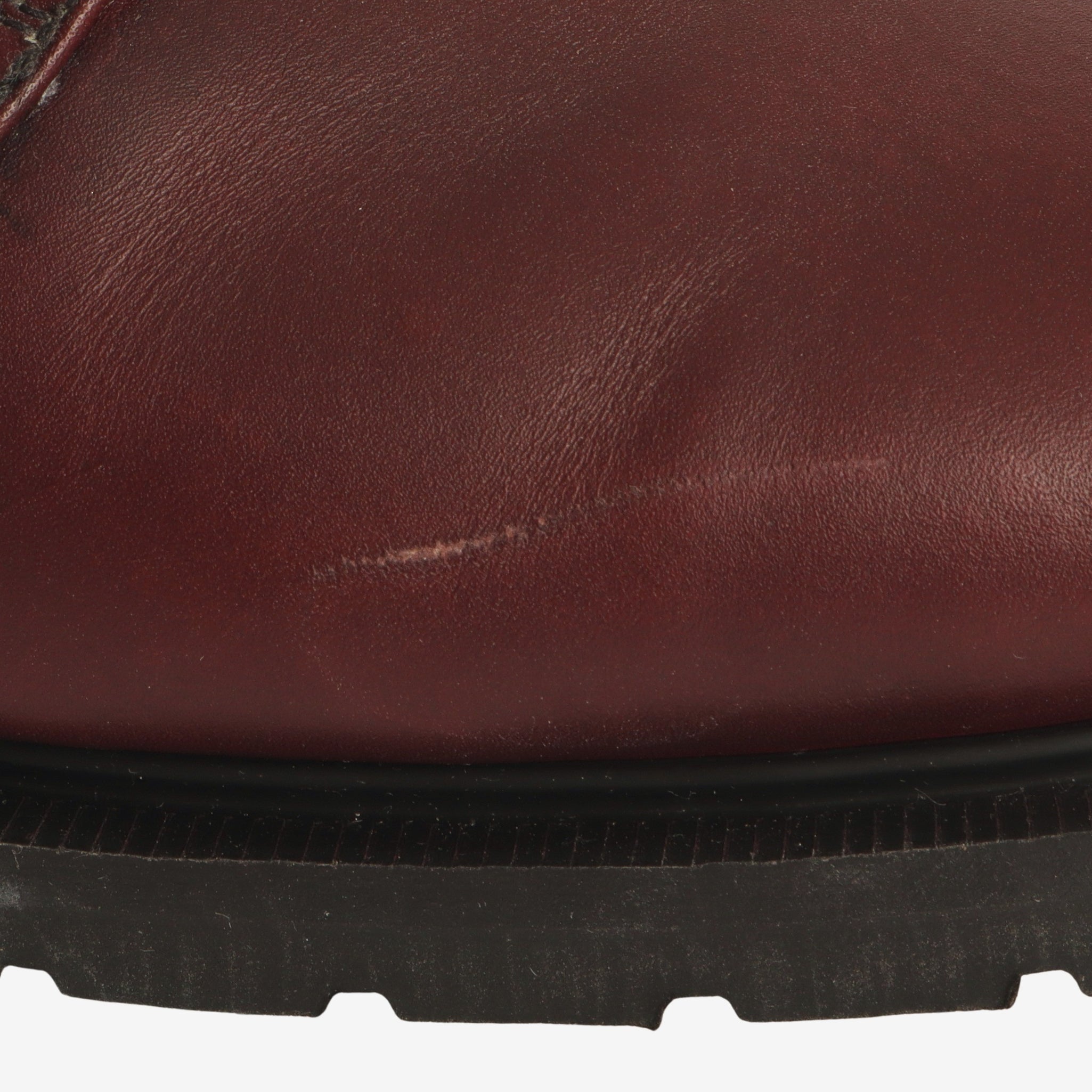Eyelet Gibson Shoes
