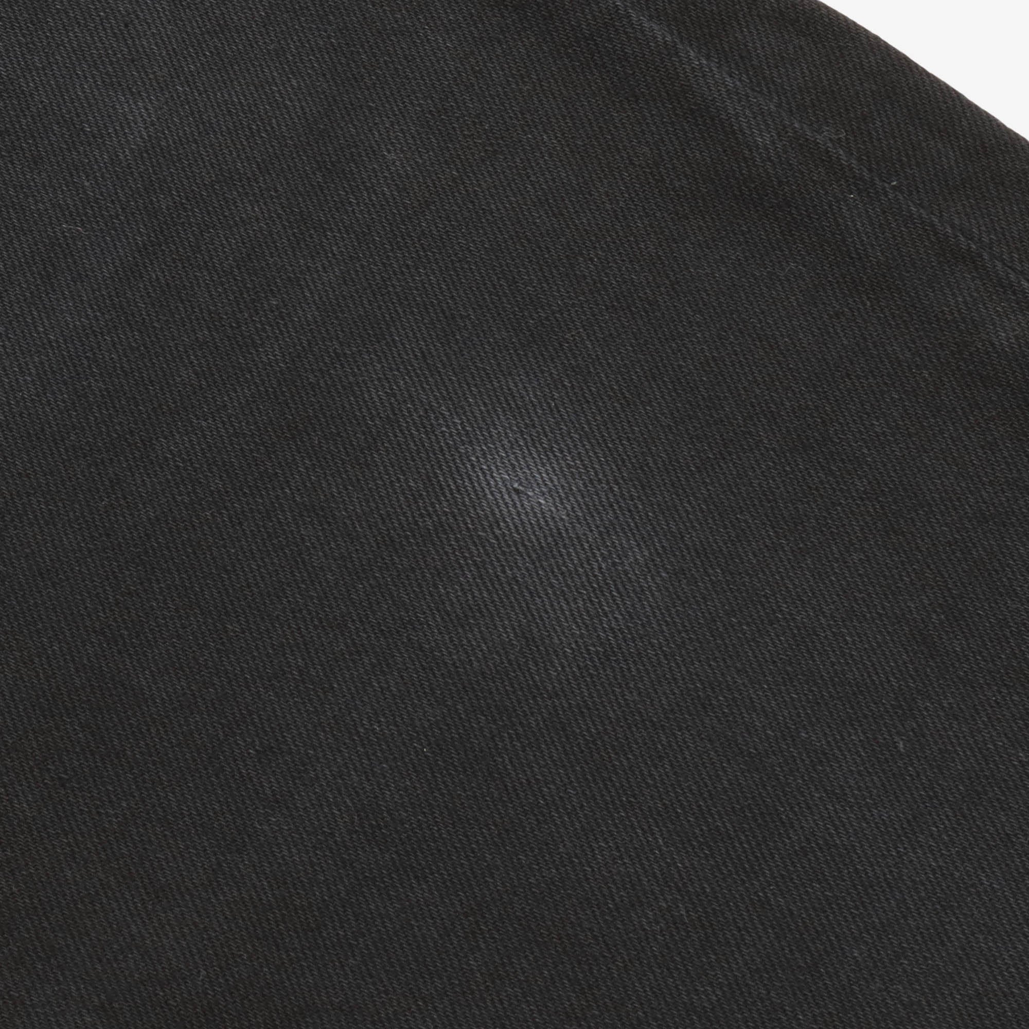 Petit Standard Denim (32W X 33L)
