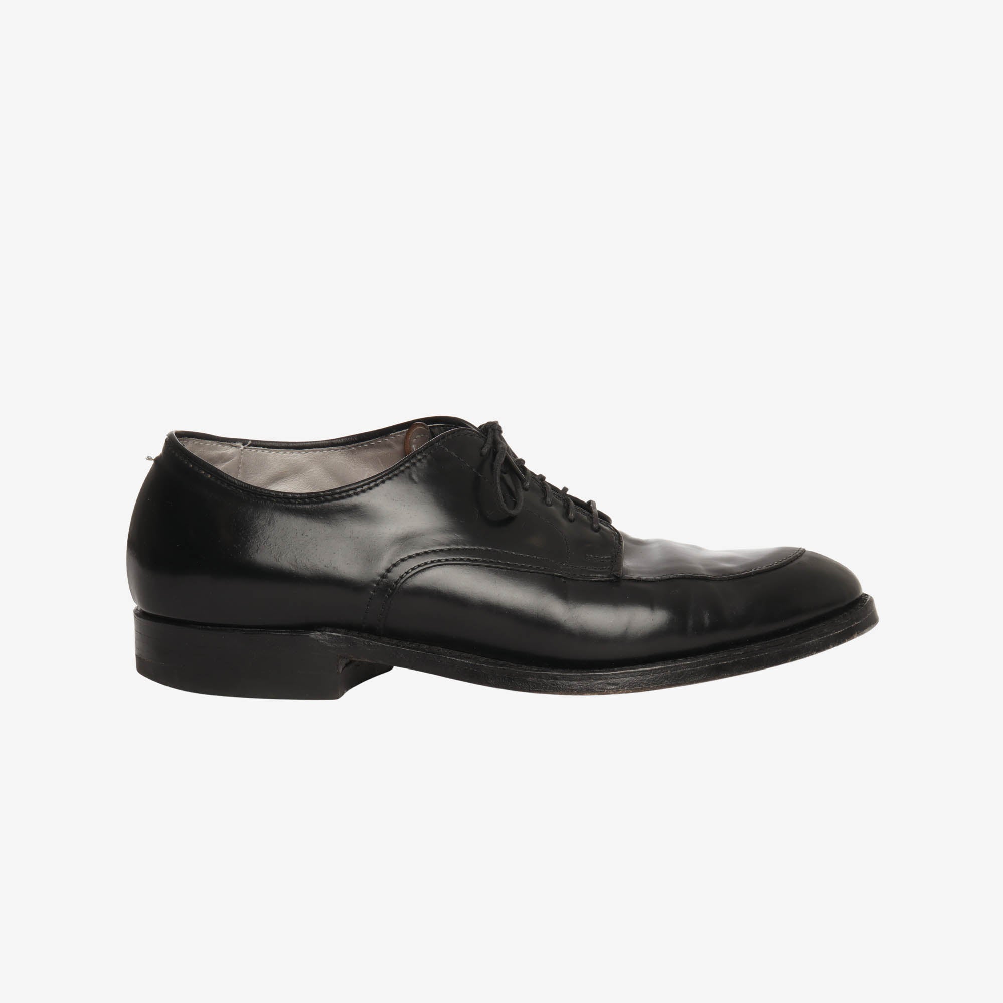 54332 Cordovan V-Tip Blucher