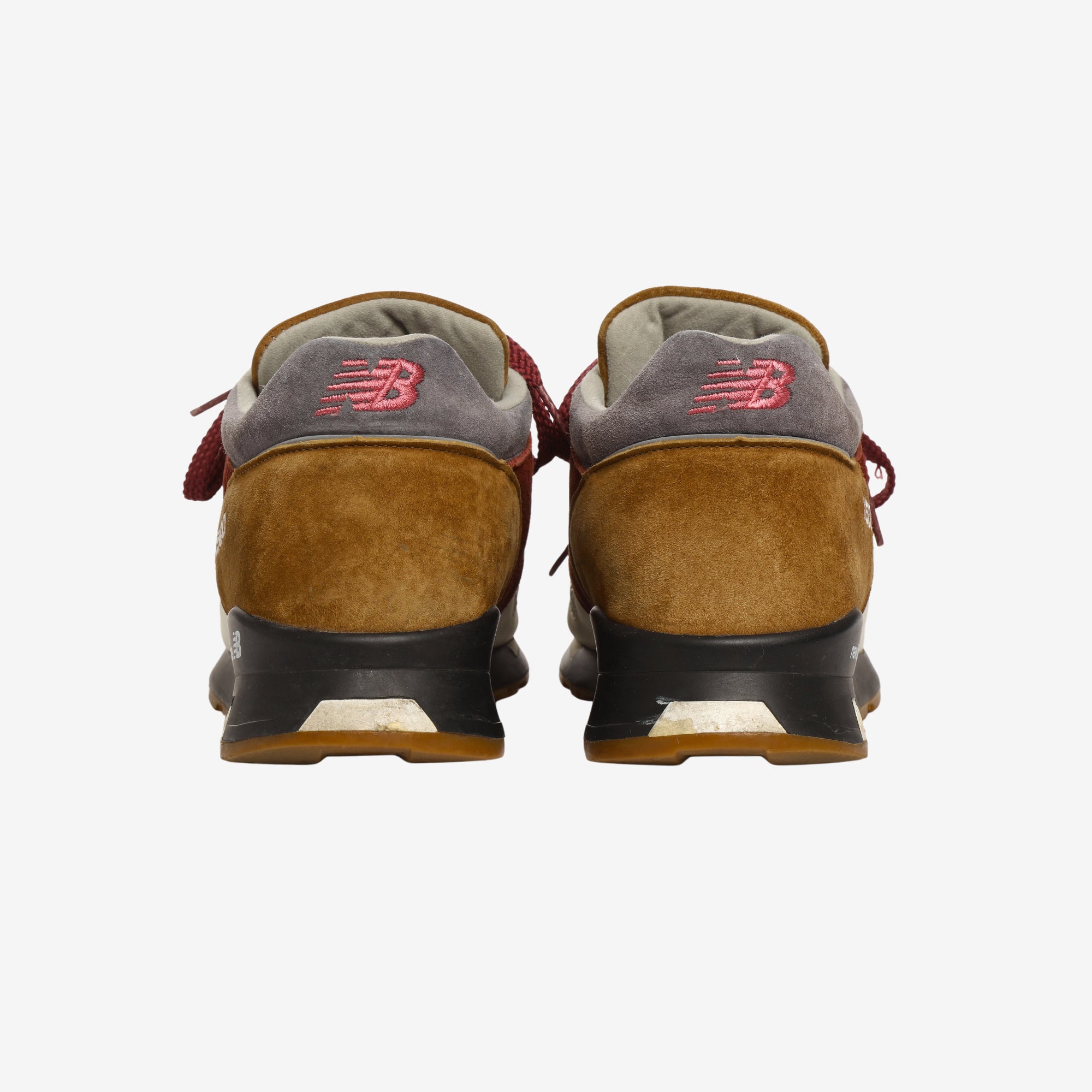 1500 Sneakers