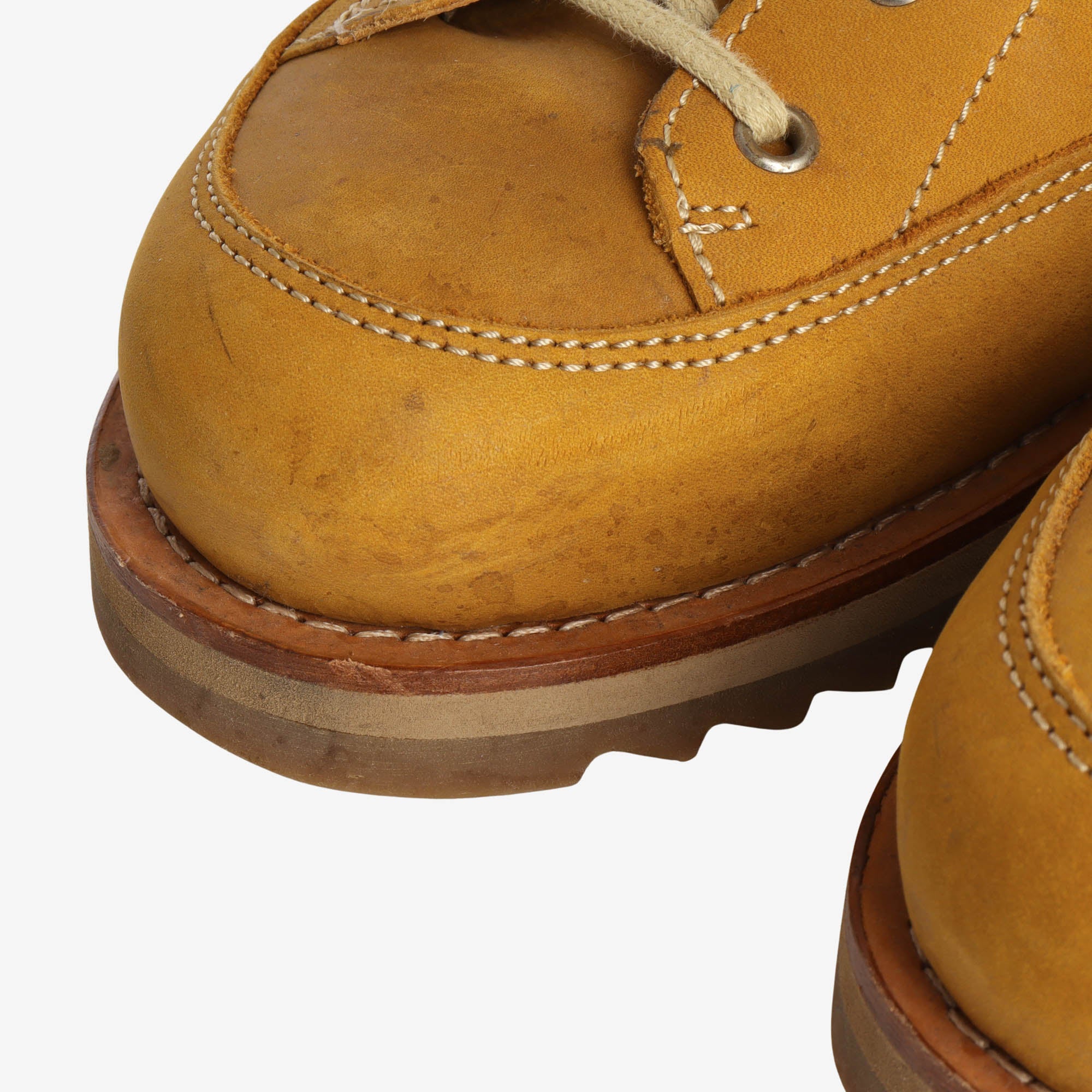 Sierra Sneakers