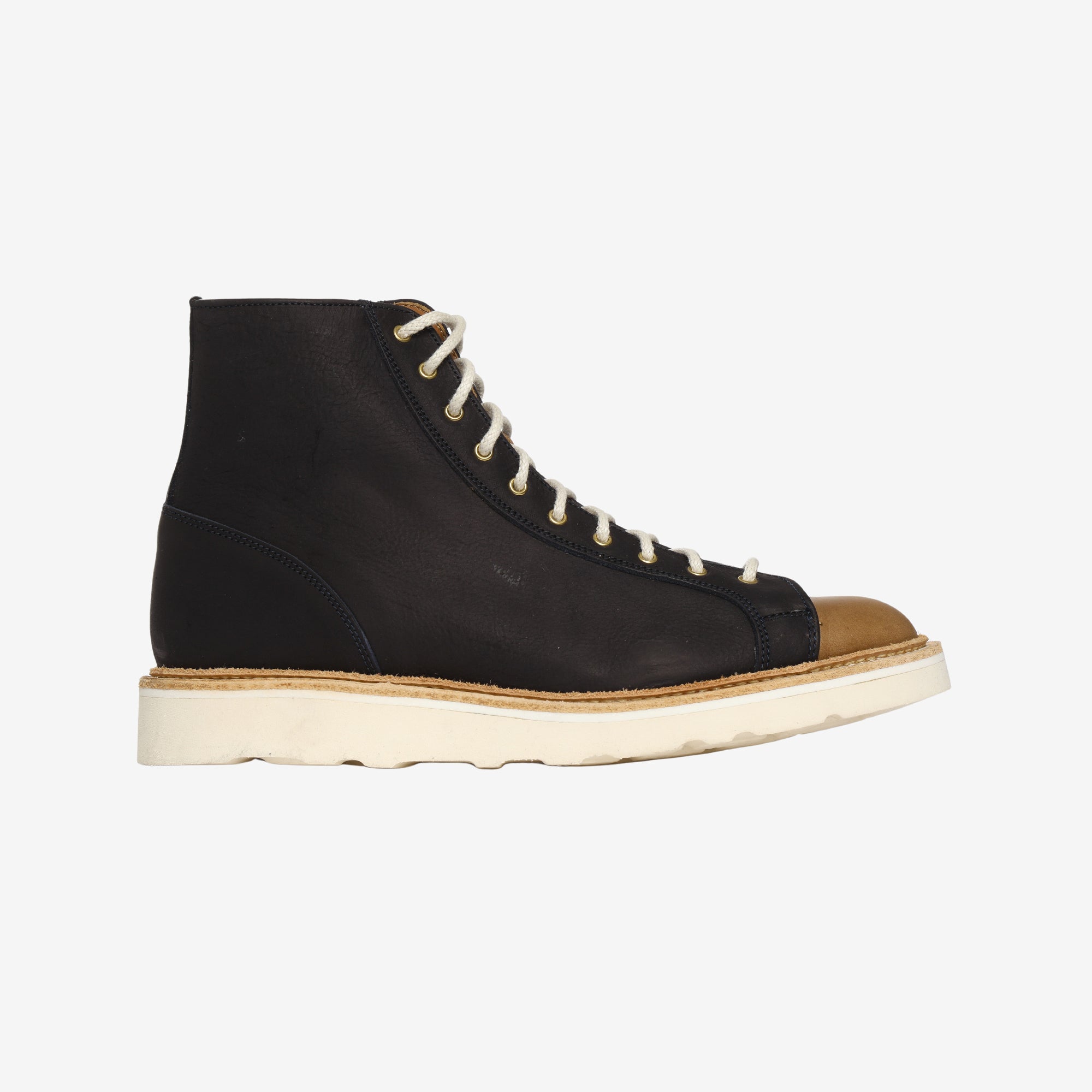 DR Super Monkey Boot
