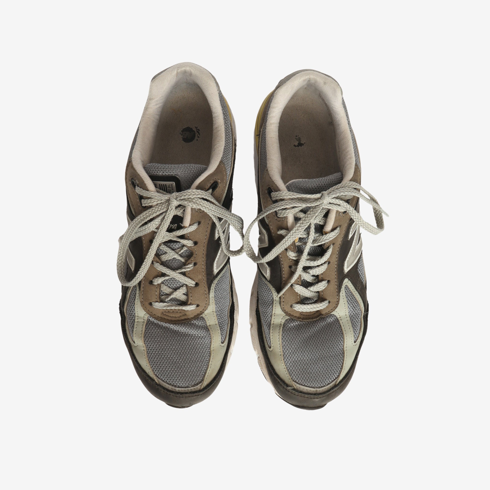 M990V4 Sneaker
