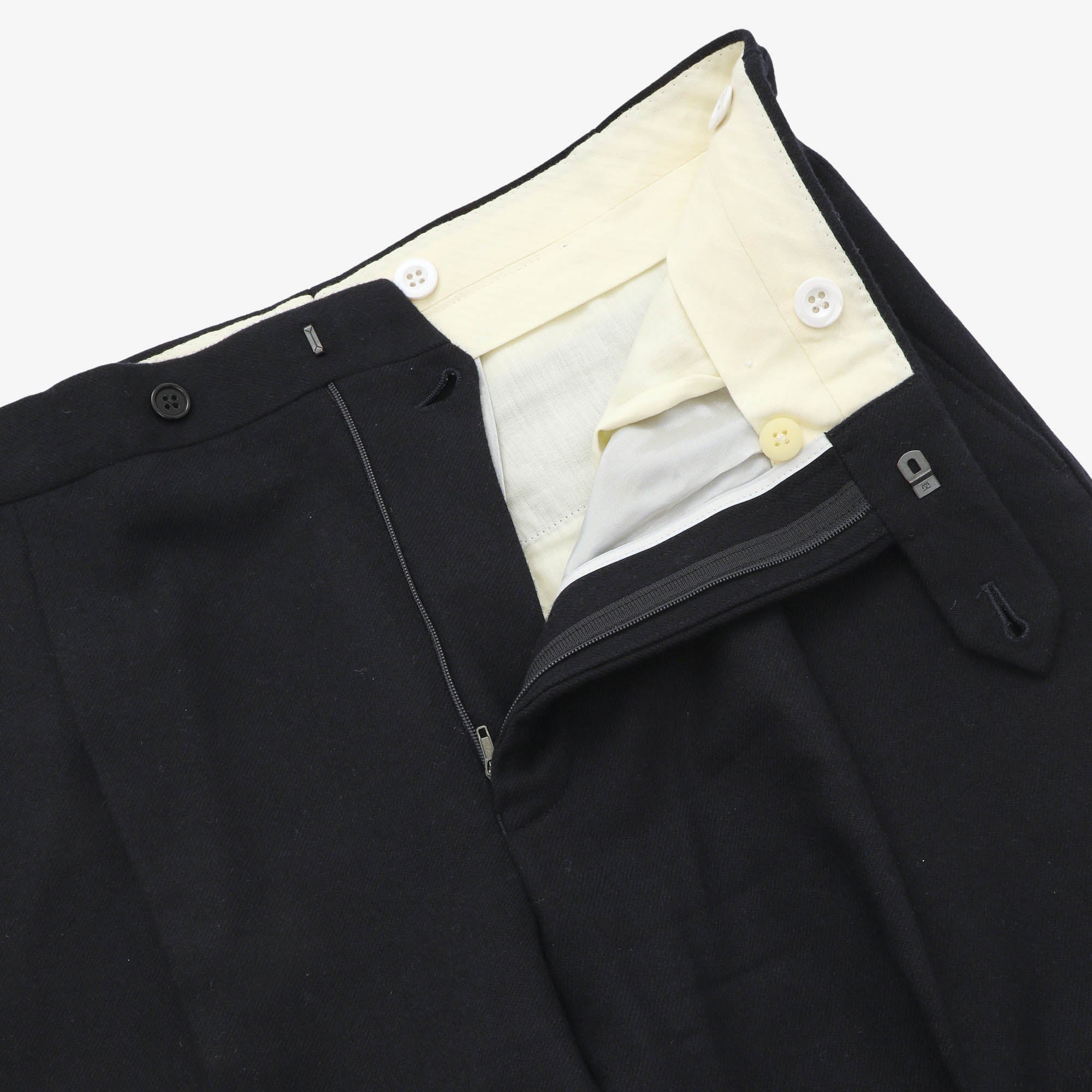 Wool Flannel Pleated Trousers (31W X 26L)