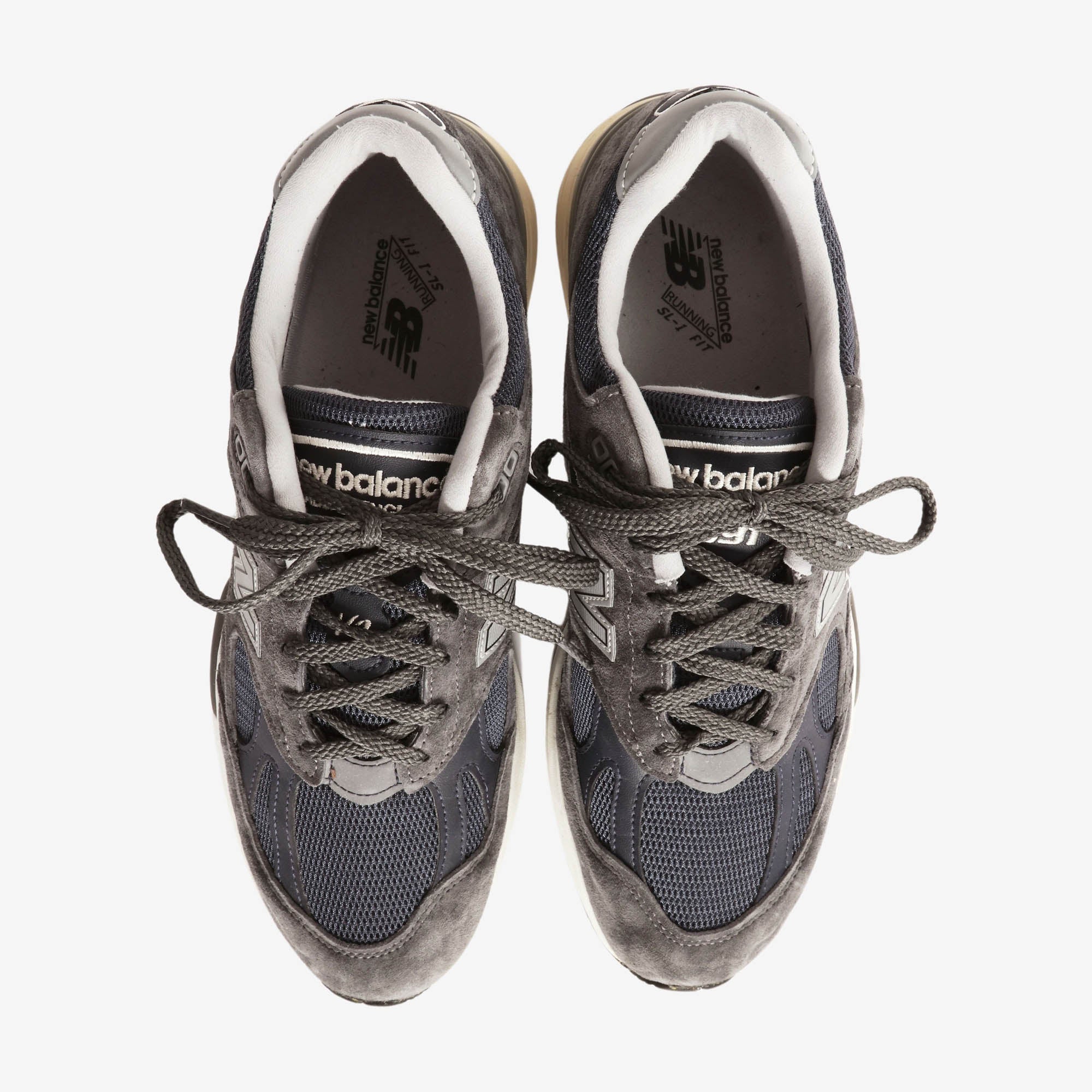 991v2 Sneakers (Made in UK)