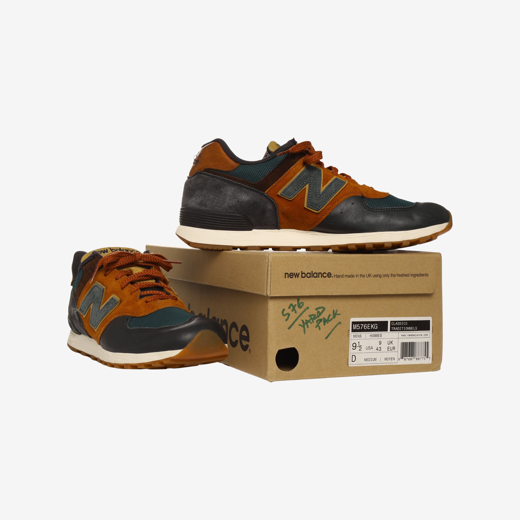 576 Sneakers (England)