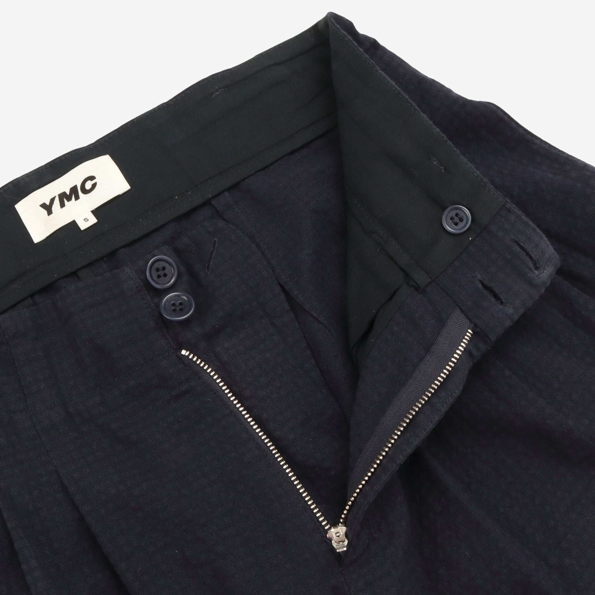 Pleated Front Trousers (30W X 29L)