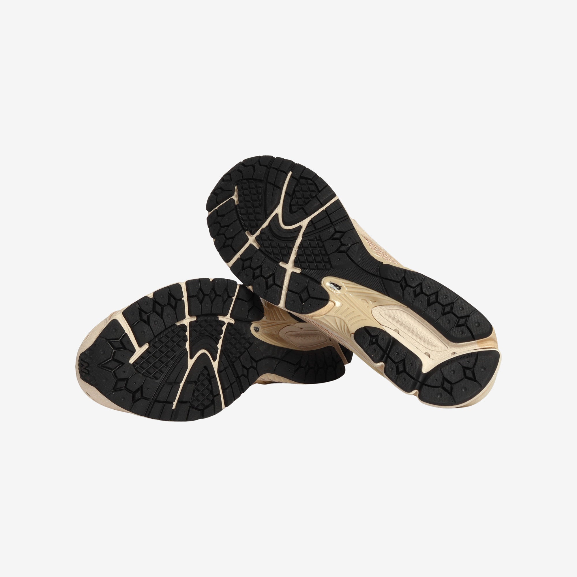 1906L Sneakers