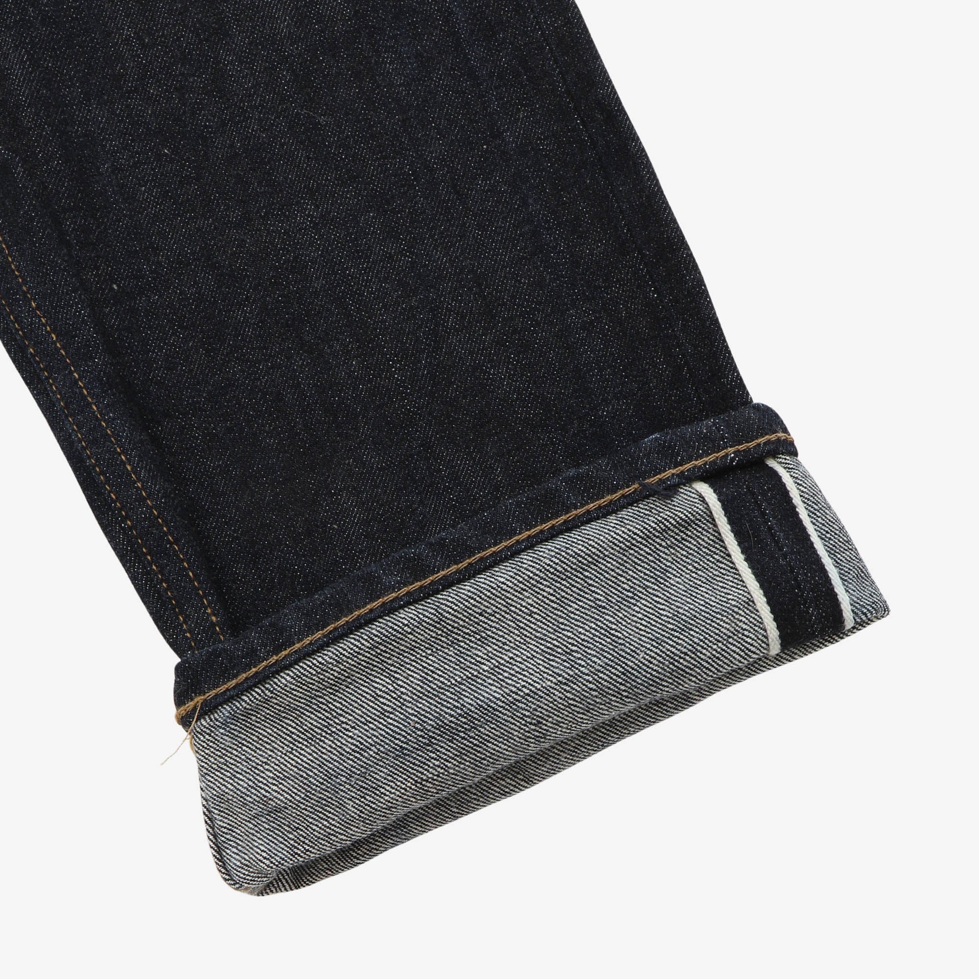 Avila Slim Taper Selvedge Jeans (32W X 33L)