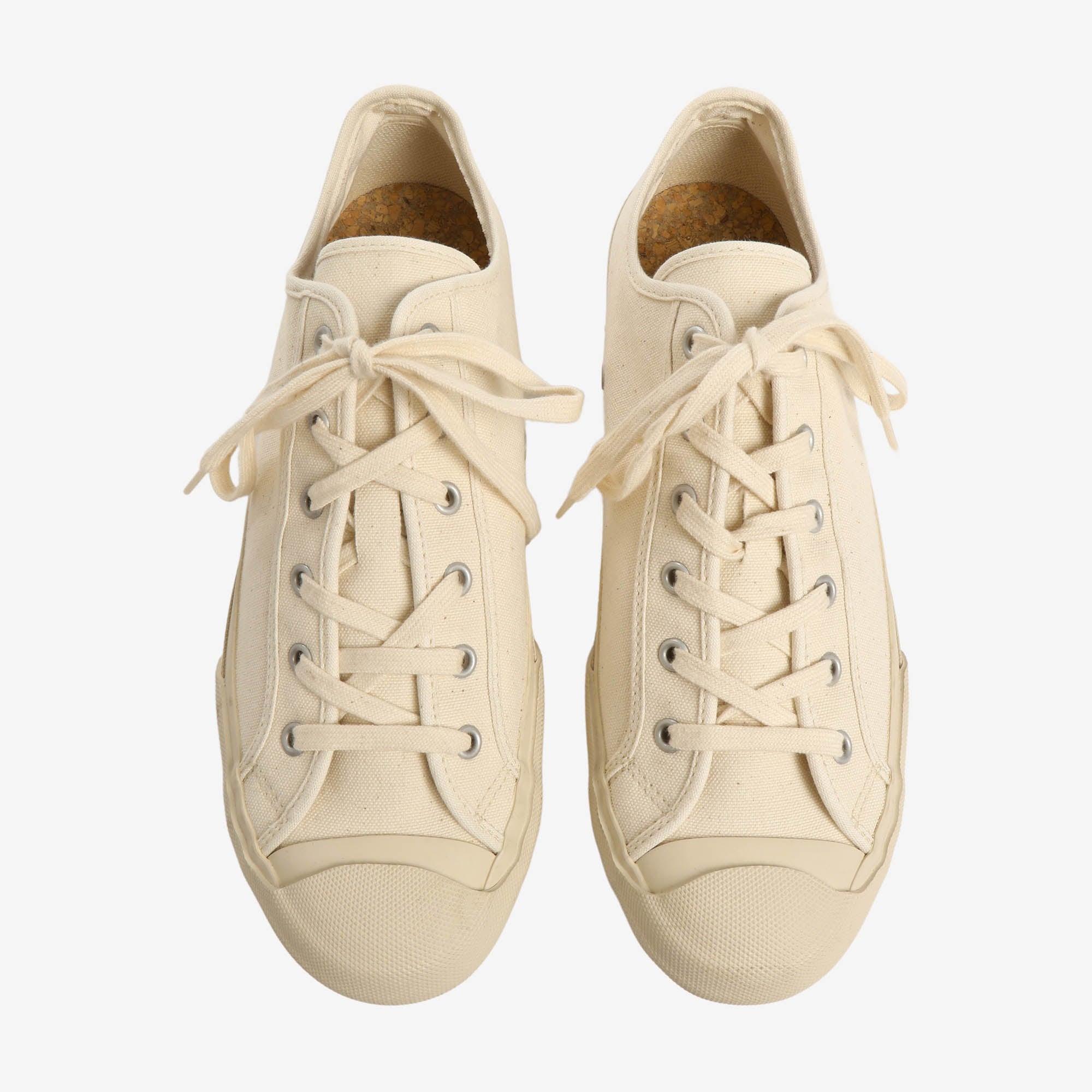 Court Canvas Sneaker
