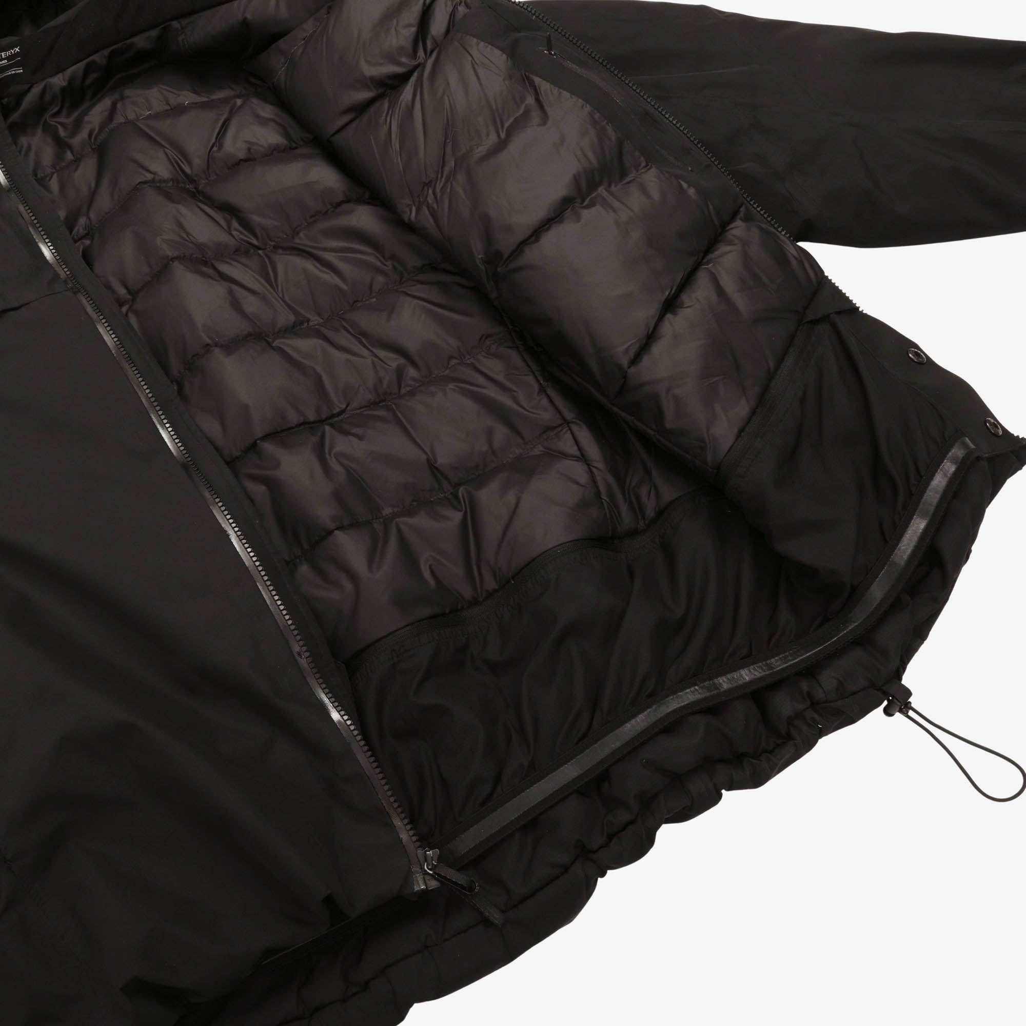 Macai Down Jacket