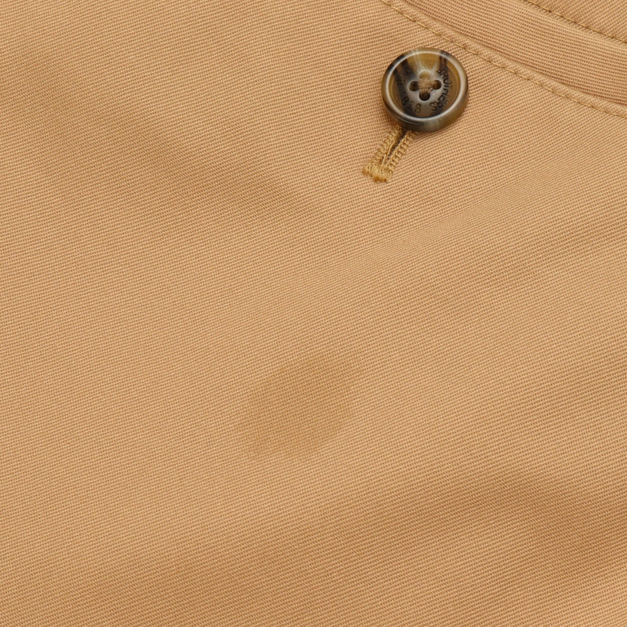 Lightweight Advantage Chino (32W X 30L)