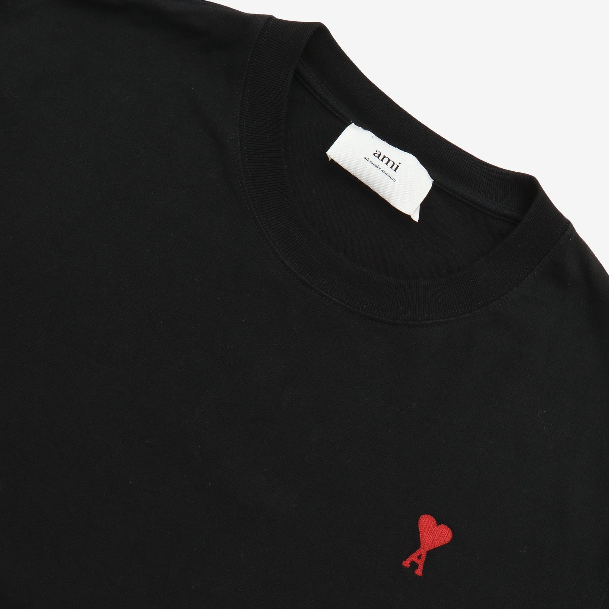 Ami De Coeur Tee