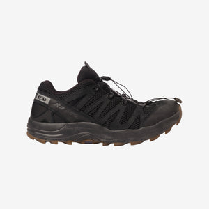 XA Pro 1 Outfoor Low-Top Trainers