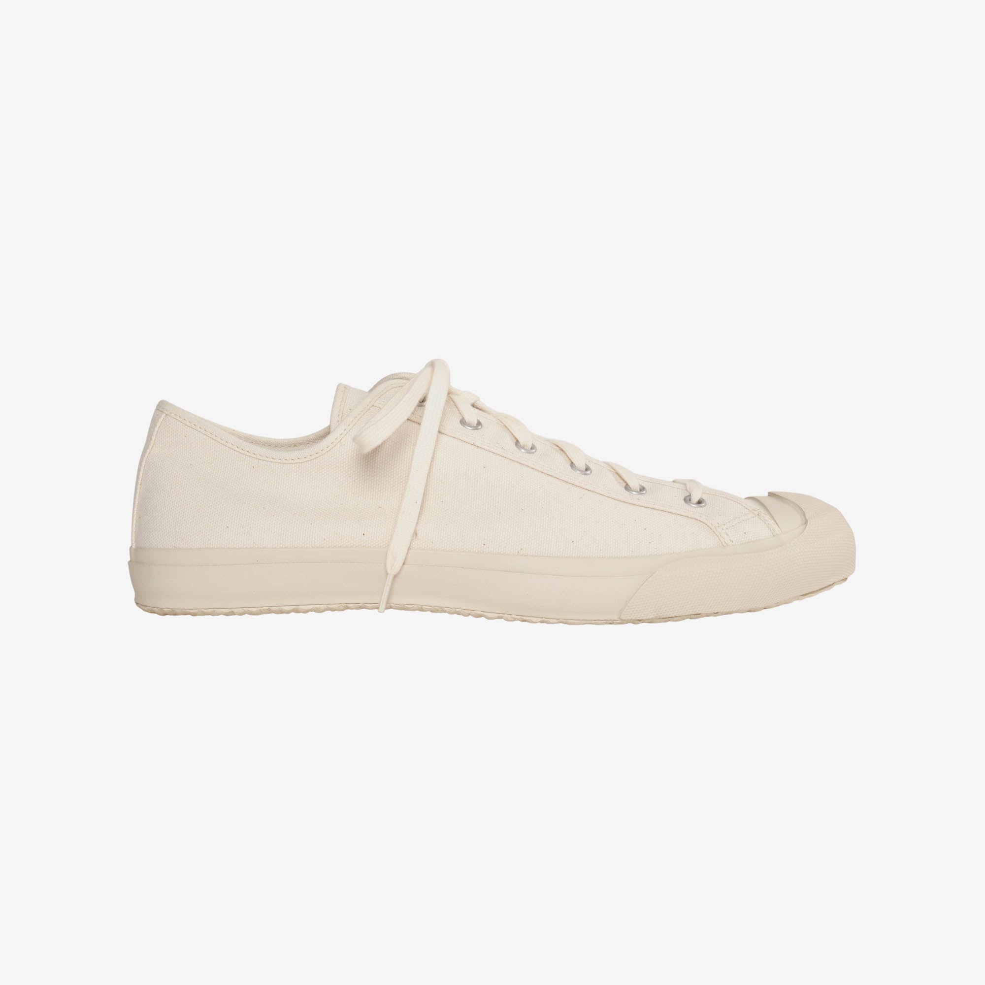 Court Canvas Sneakers