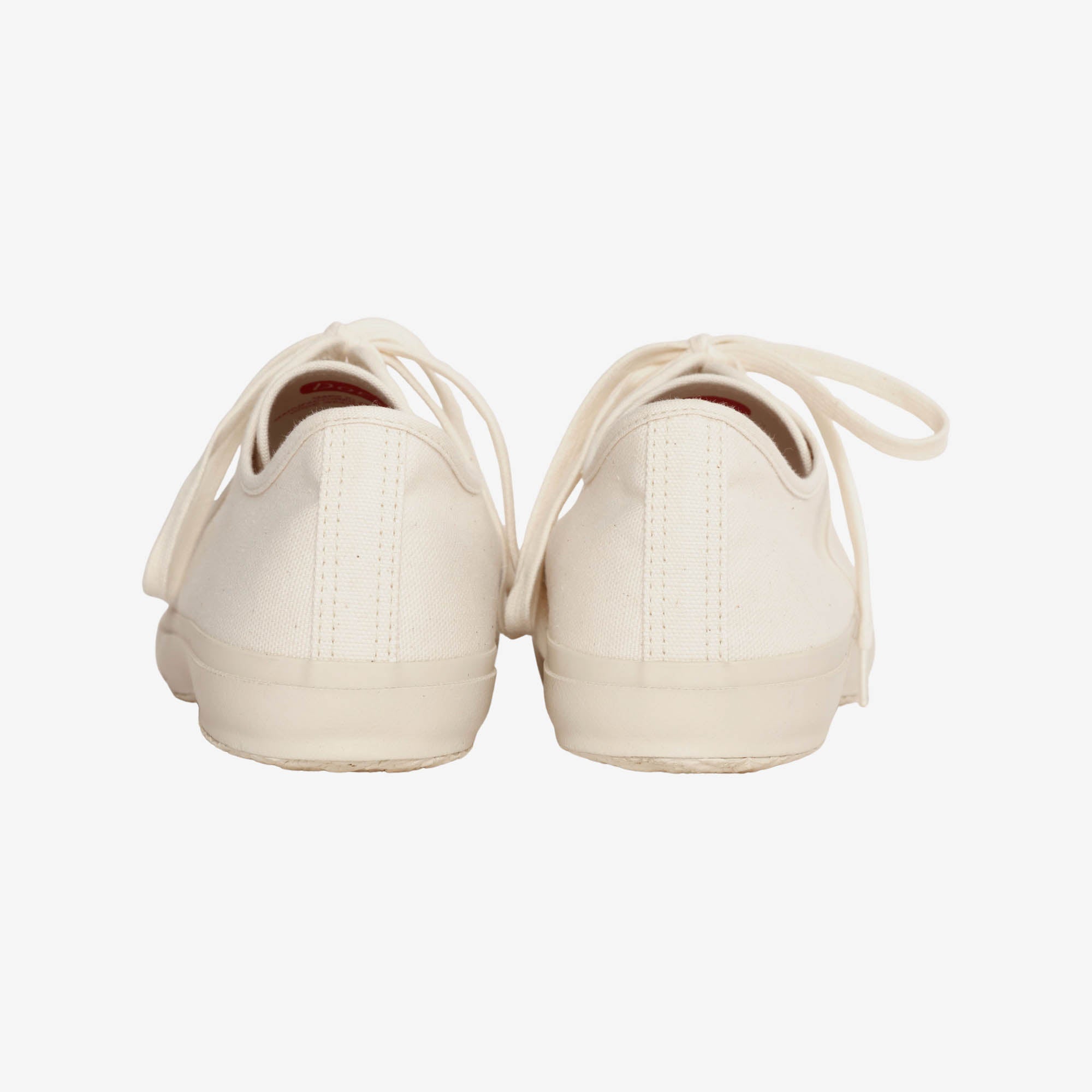 Court Canvas Sneakers