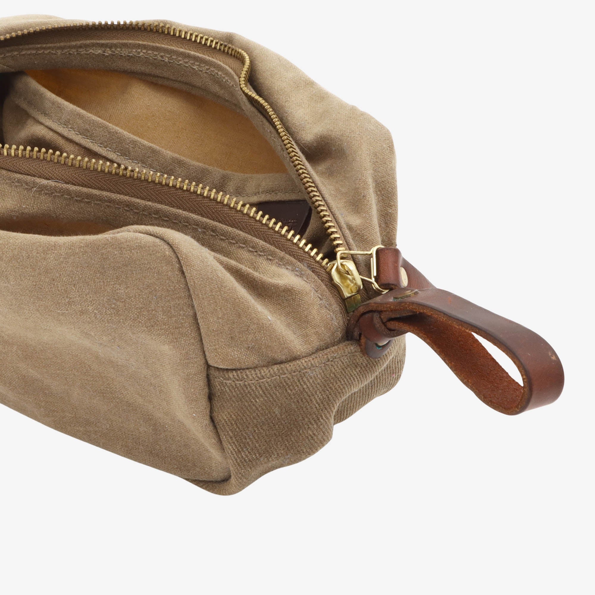 Waxed Drifter Dopp Kit
