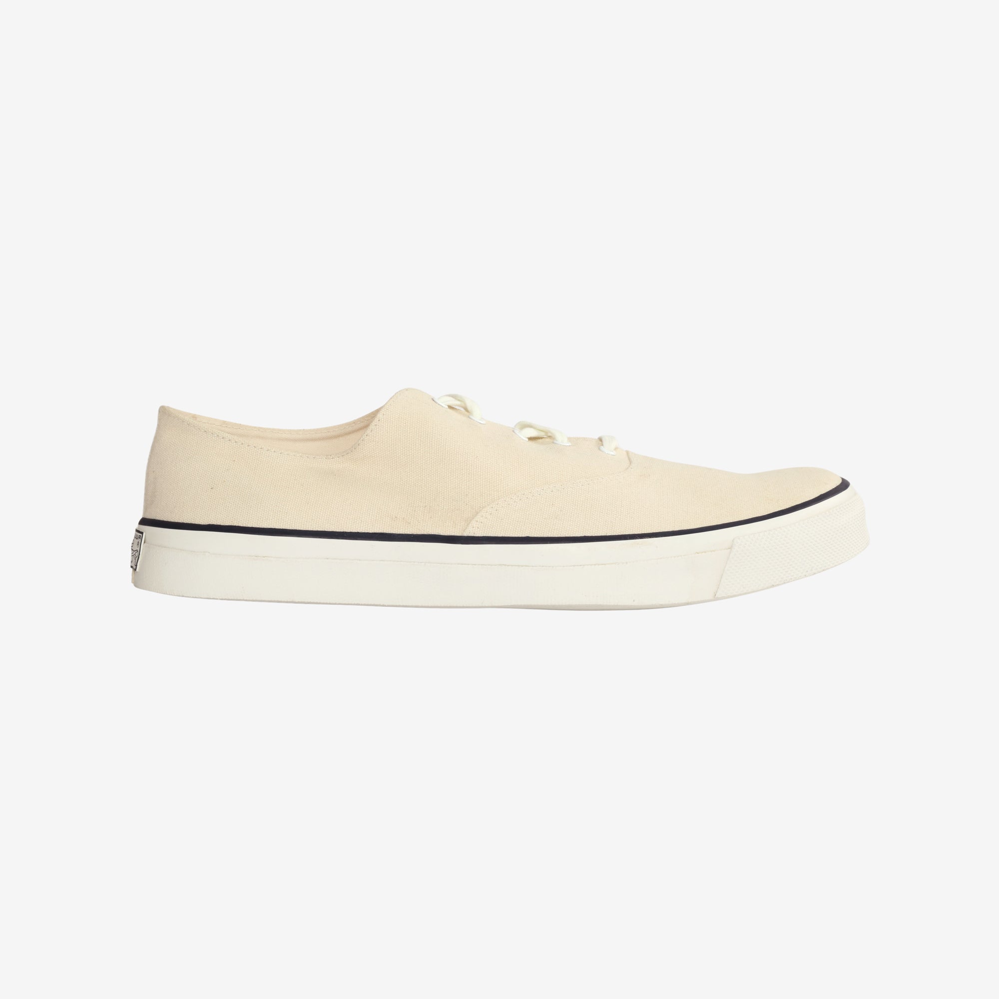 Low Cut Sneakers