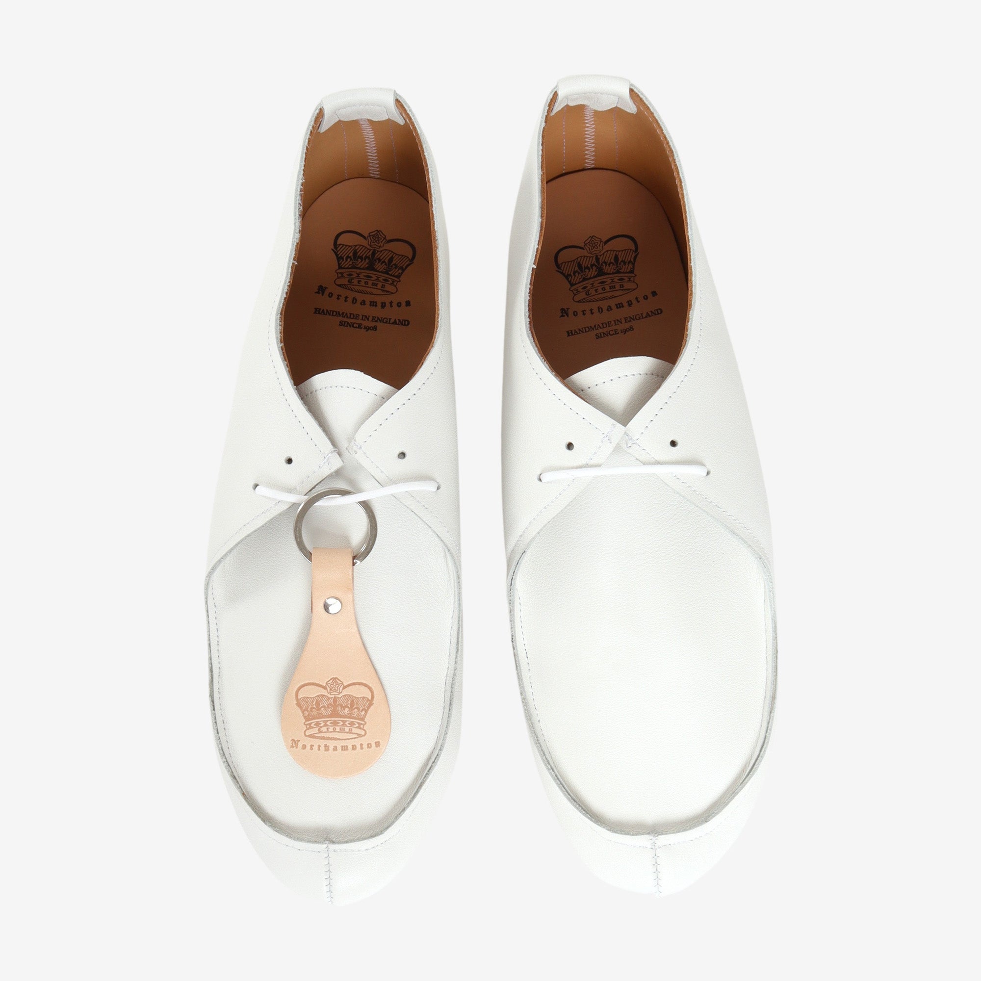 Turner Apron Shoe