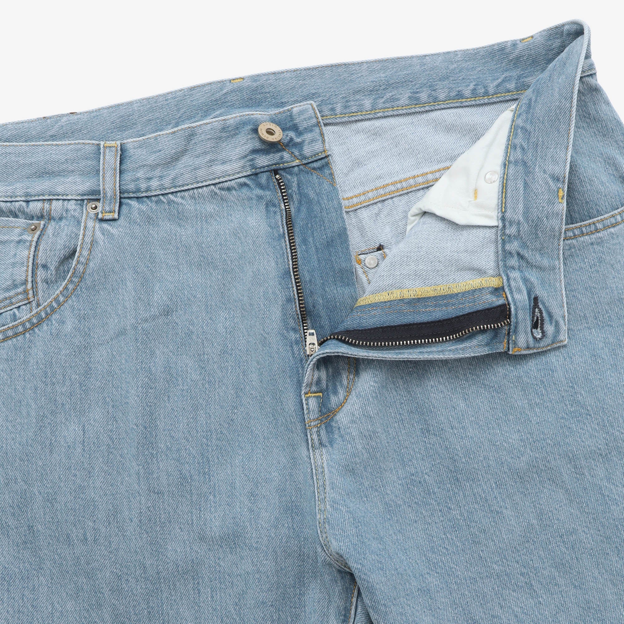 Denim Light Wash Mk I (37W X 31.5L)