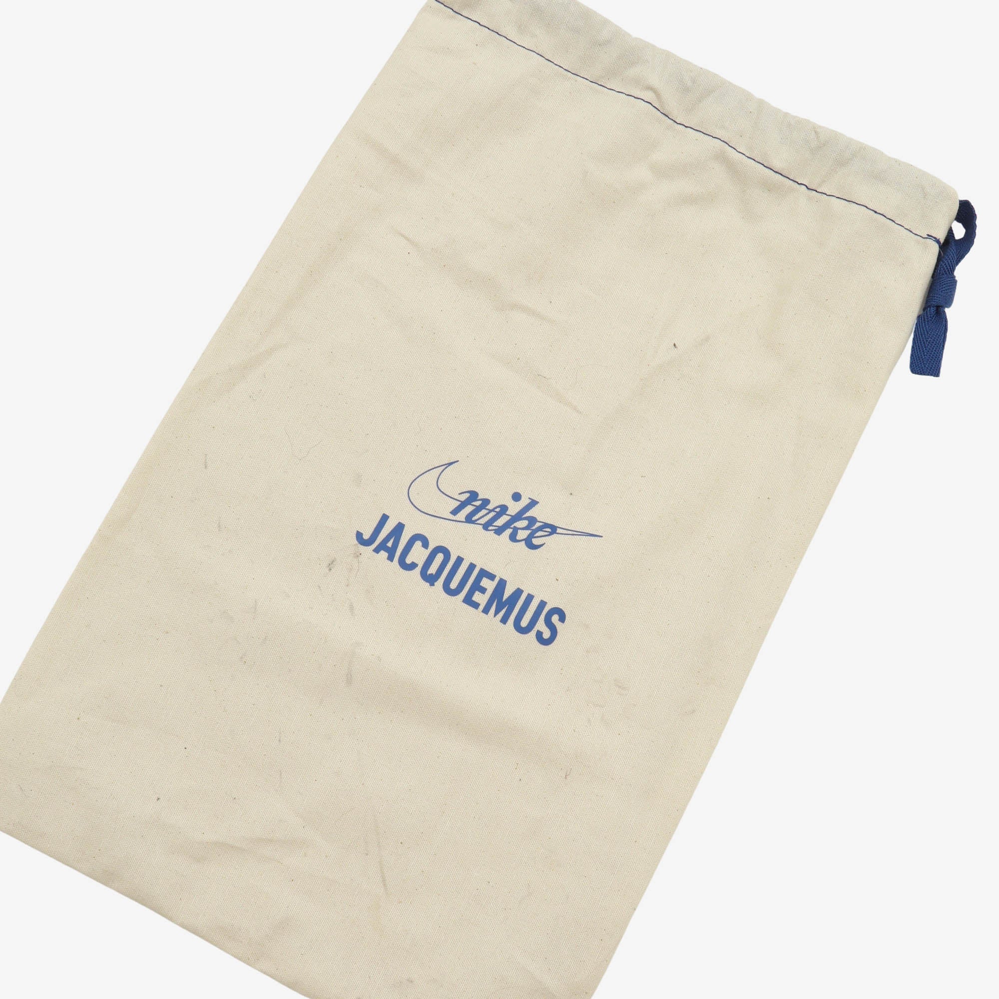 Moon Shoe (Jacquemus)