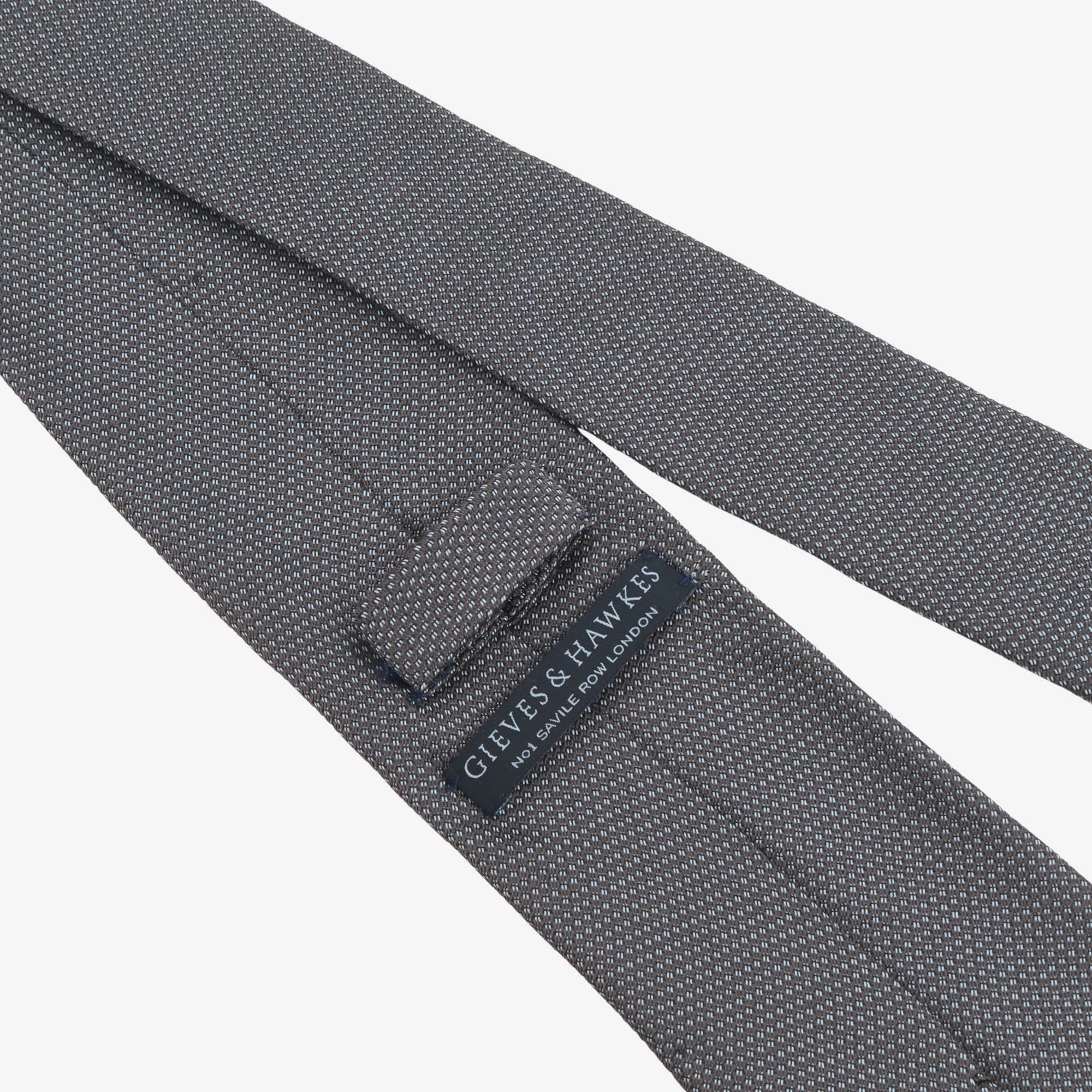 Carberry Neat Tie