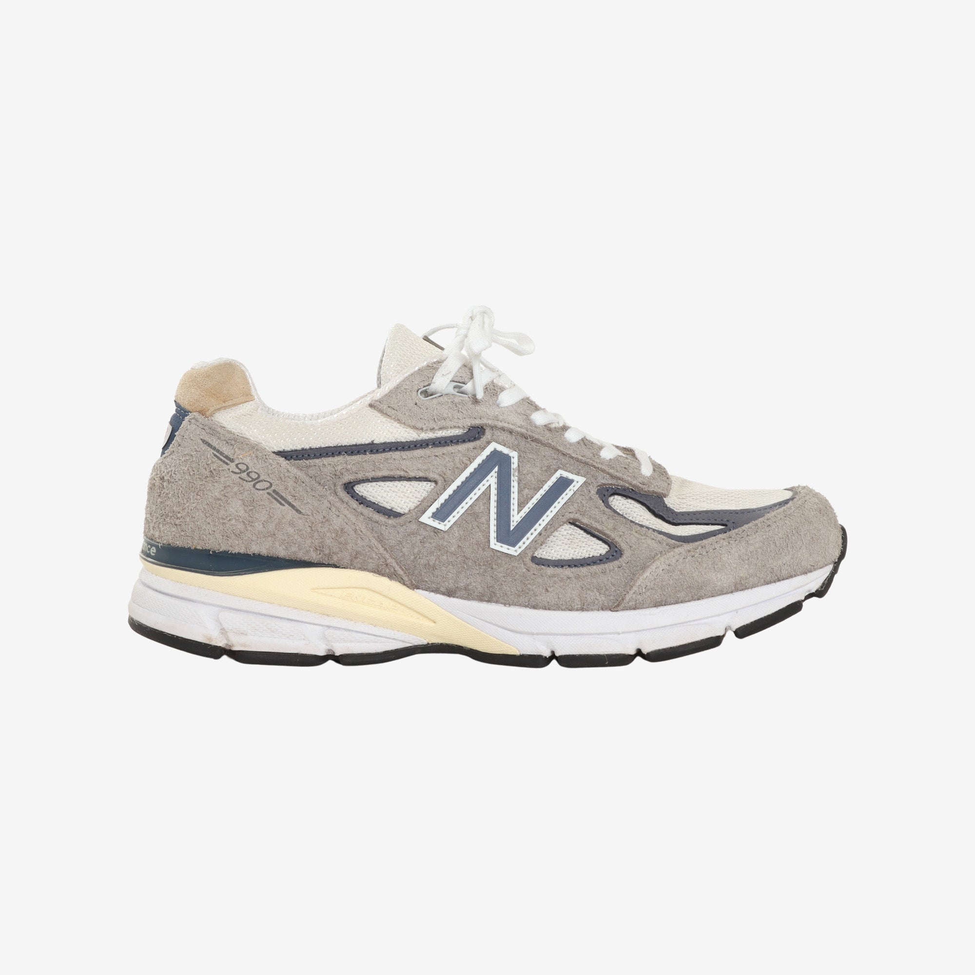 990v4 Sneakers (USA)