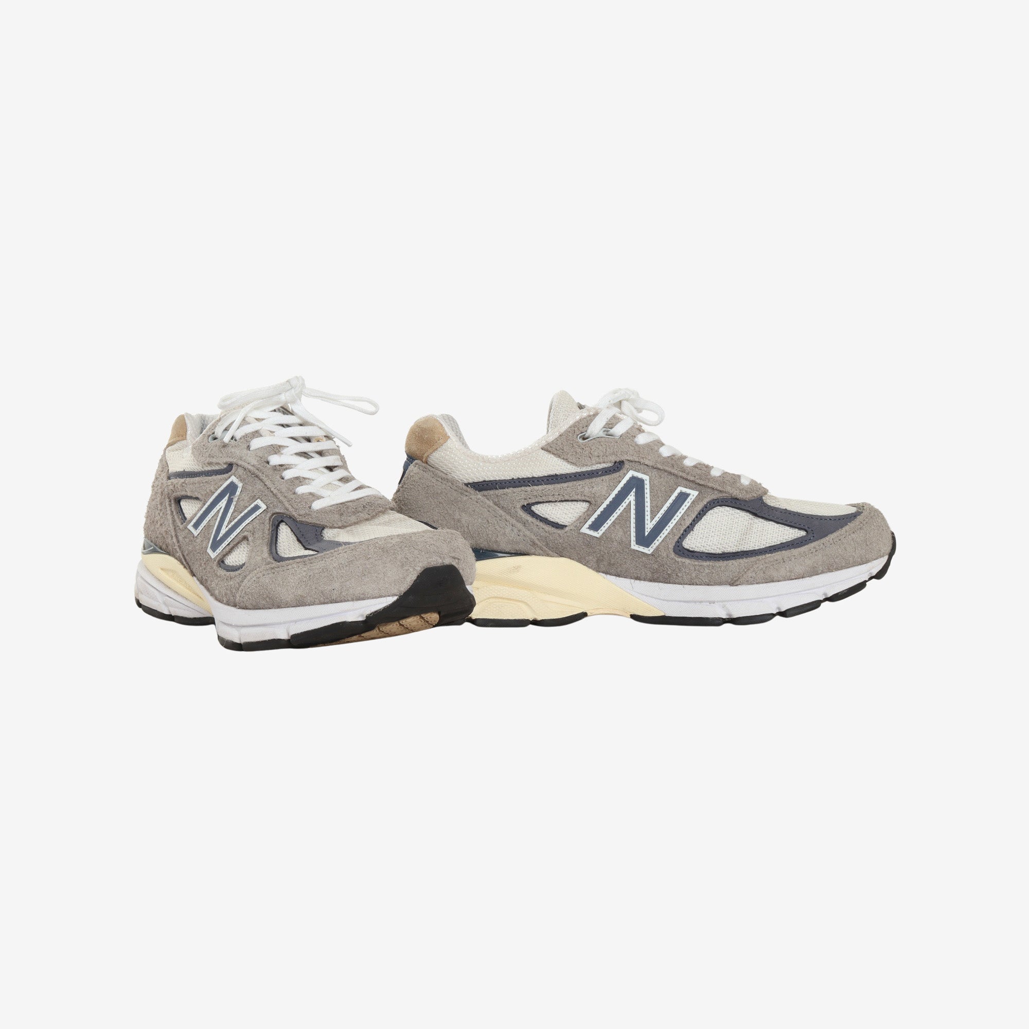 990v4 Sneakers (USA)