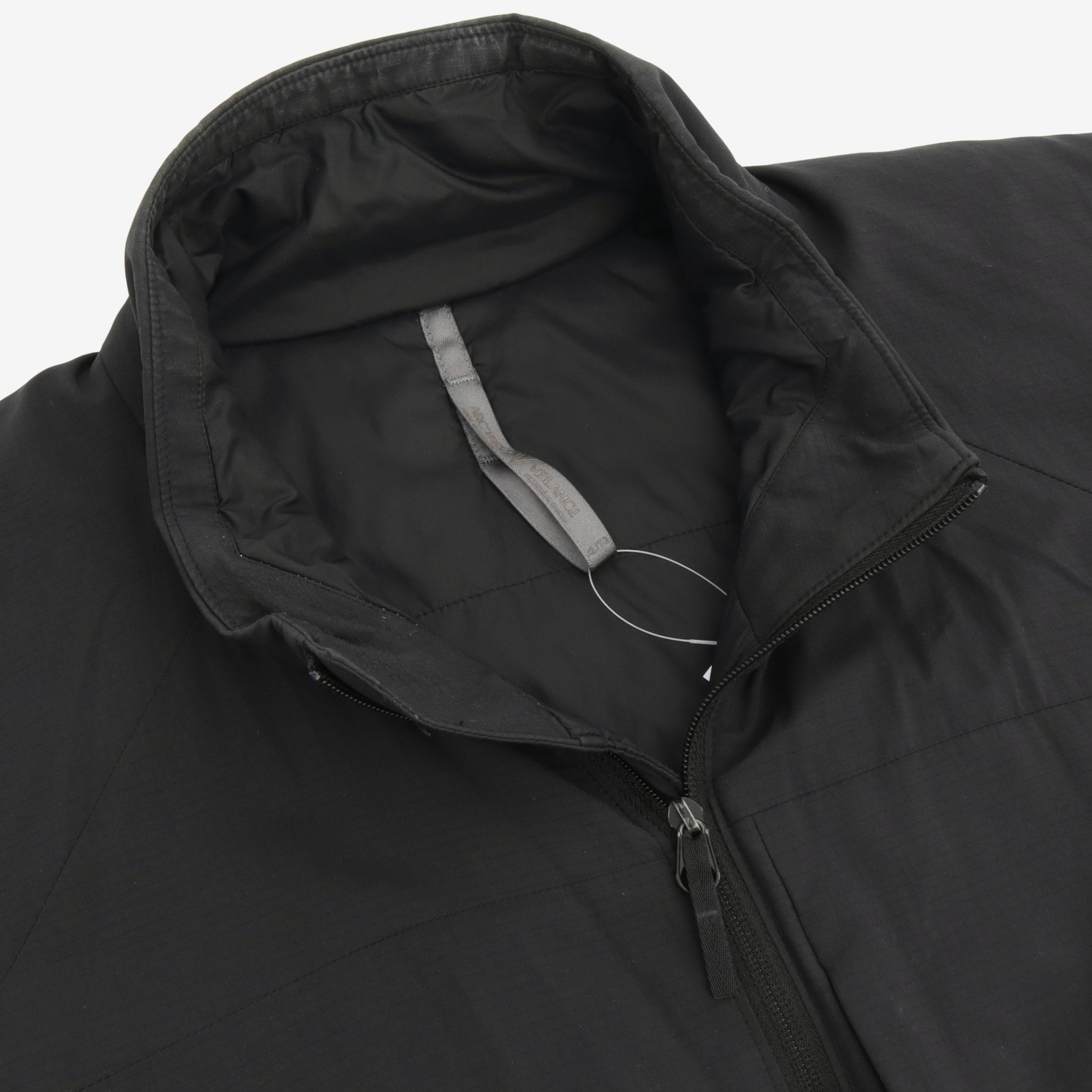 Mionn Jacket