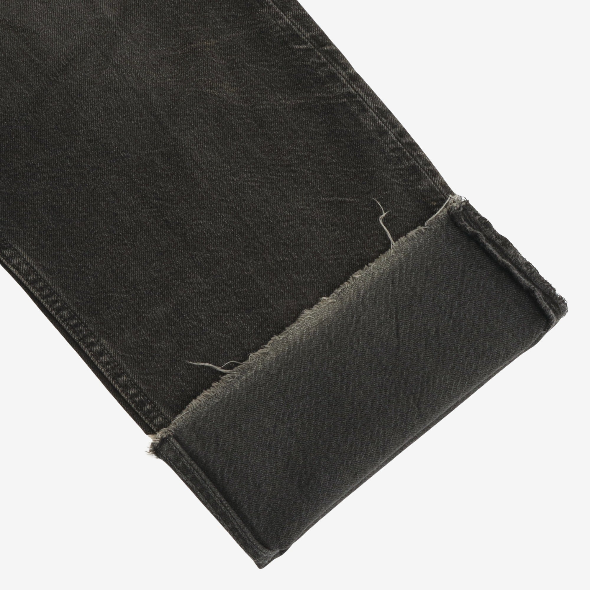 Lot 501 Distressed Denim (33W x 27L)
