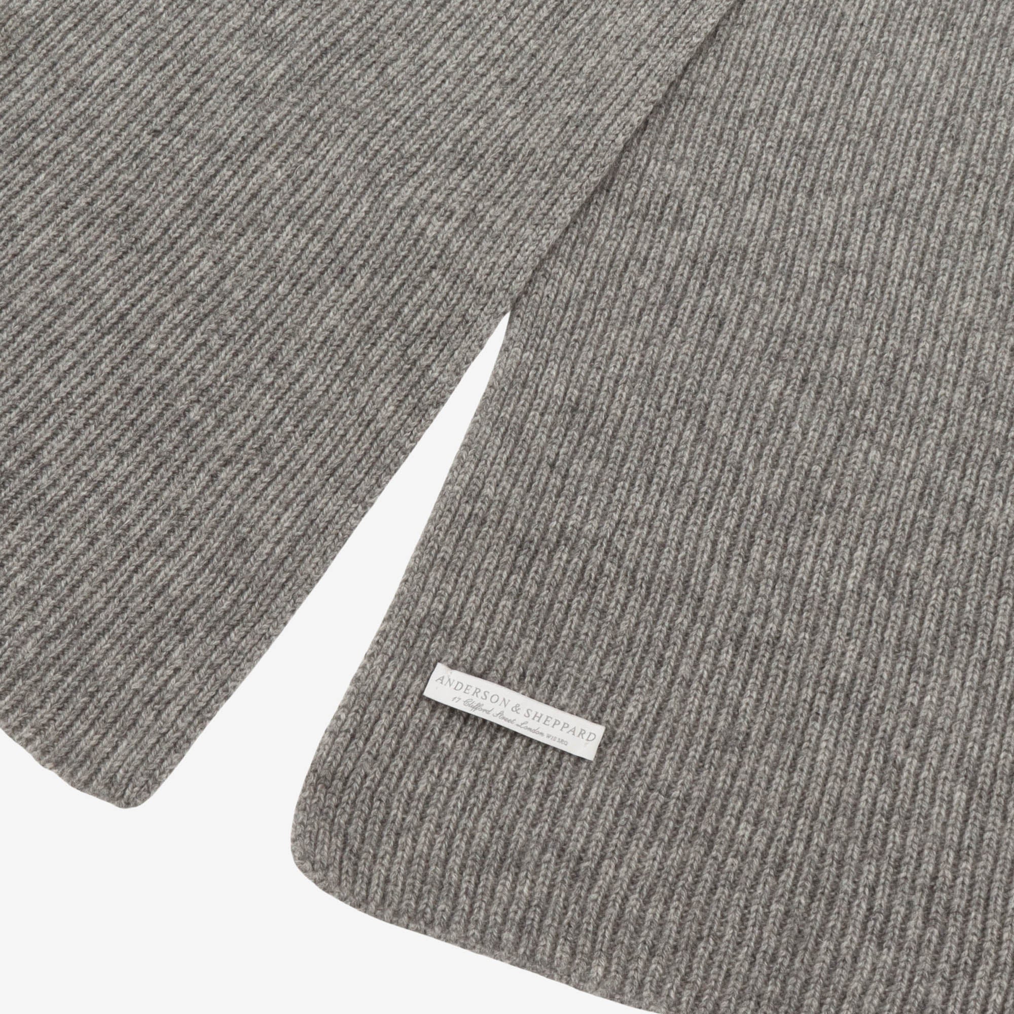 Ribbed Cashmere Scarf