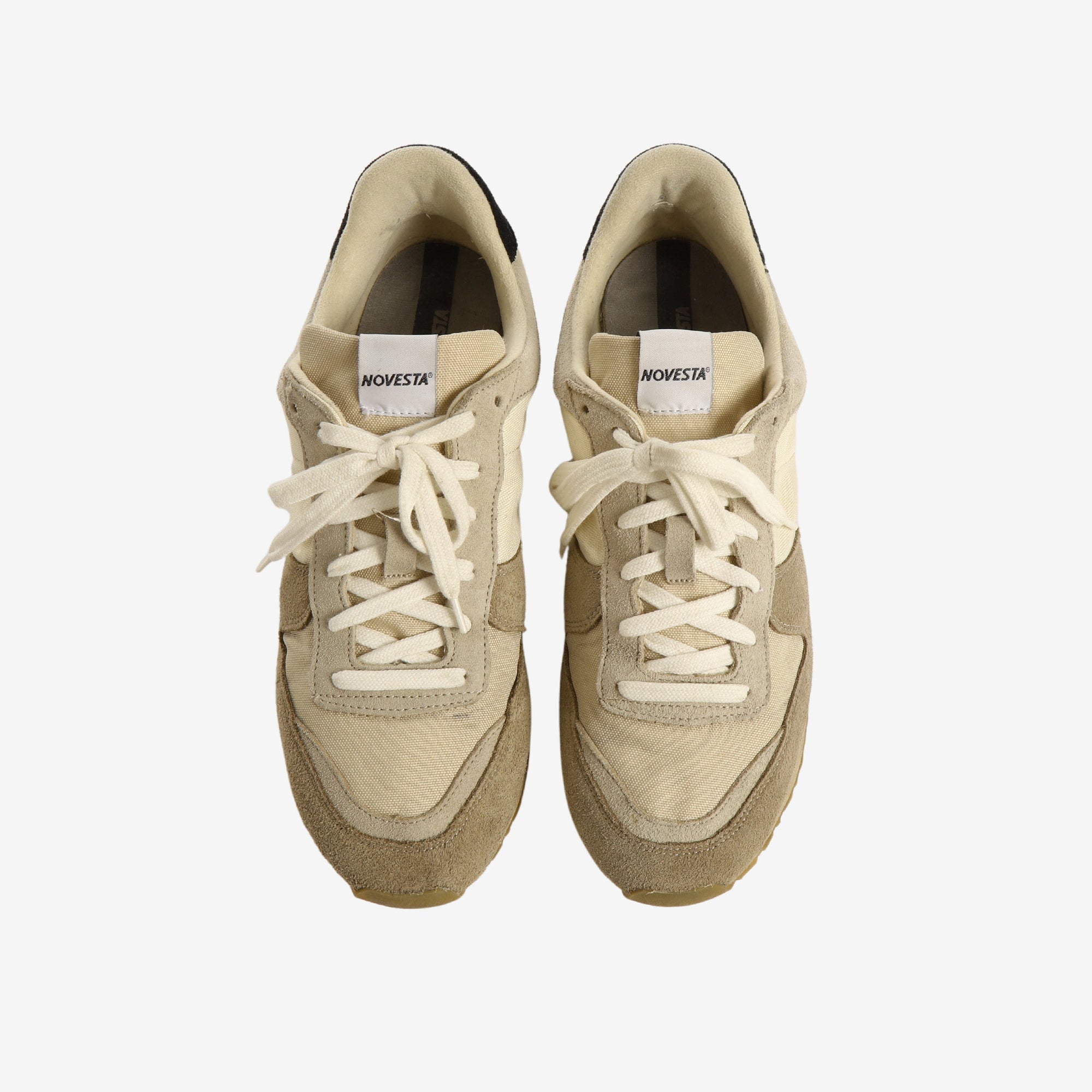 Marathon Sneakers