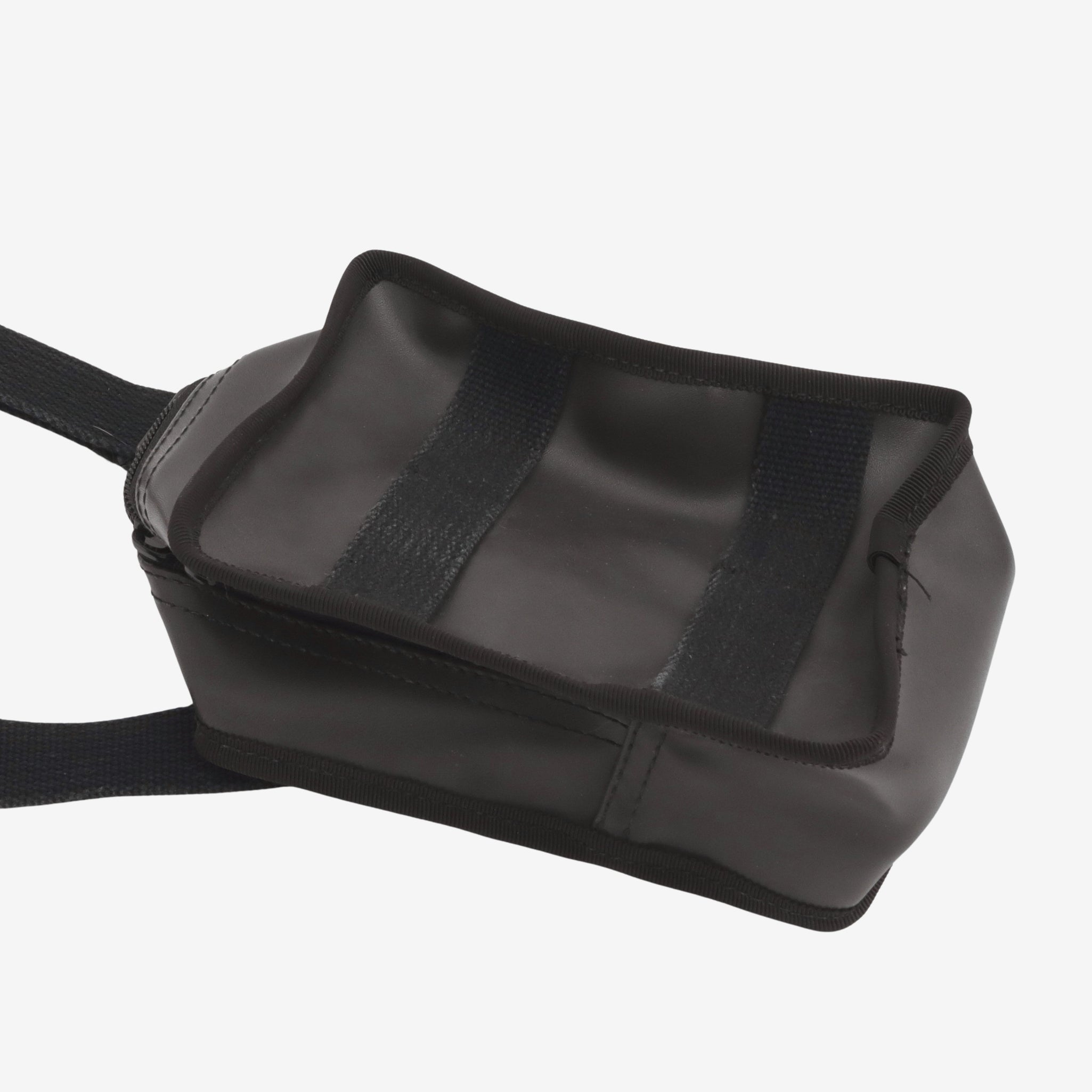 Rubberized Supender Pouch