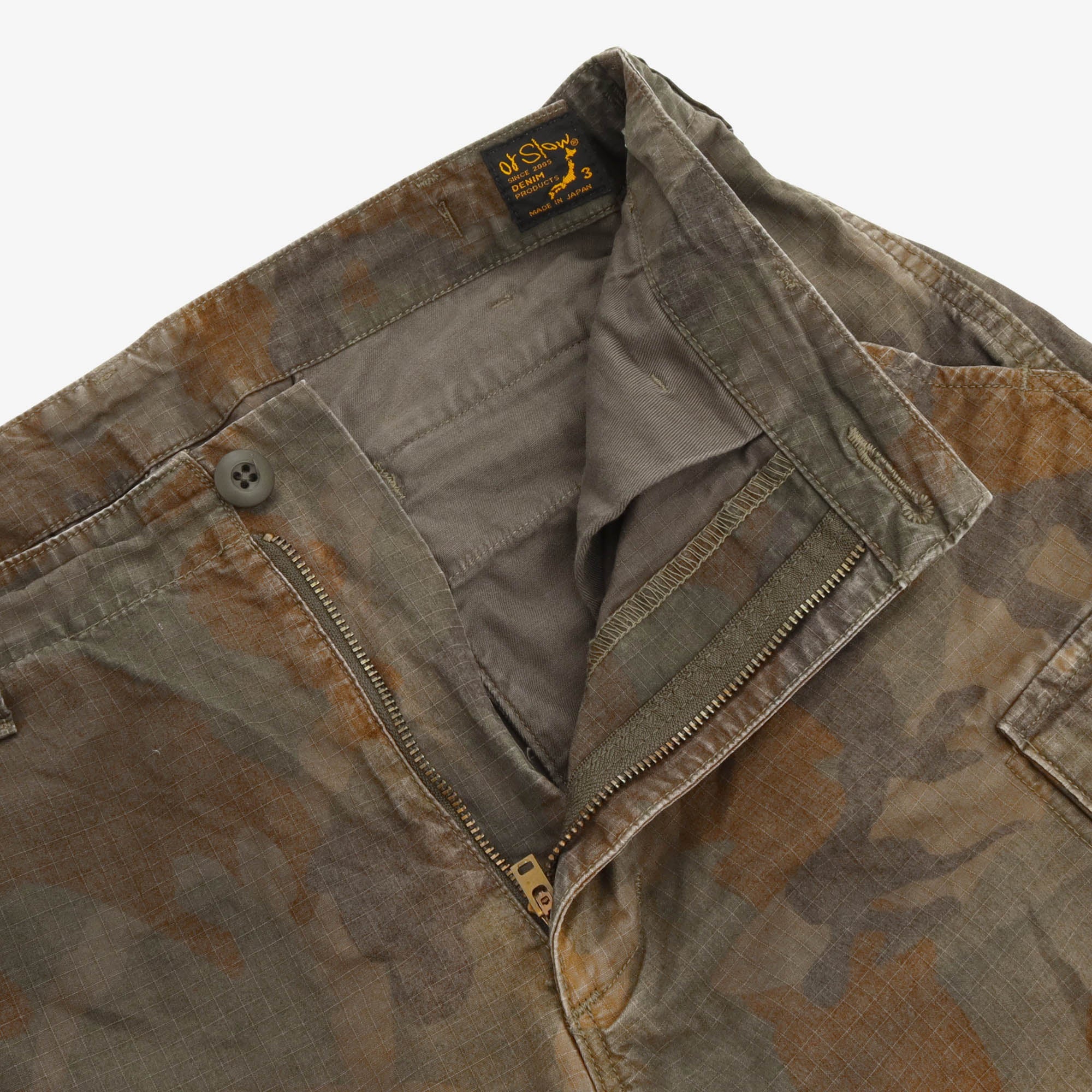 Camo Cargo Pants (32W X 26L)
