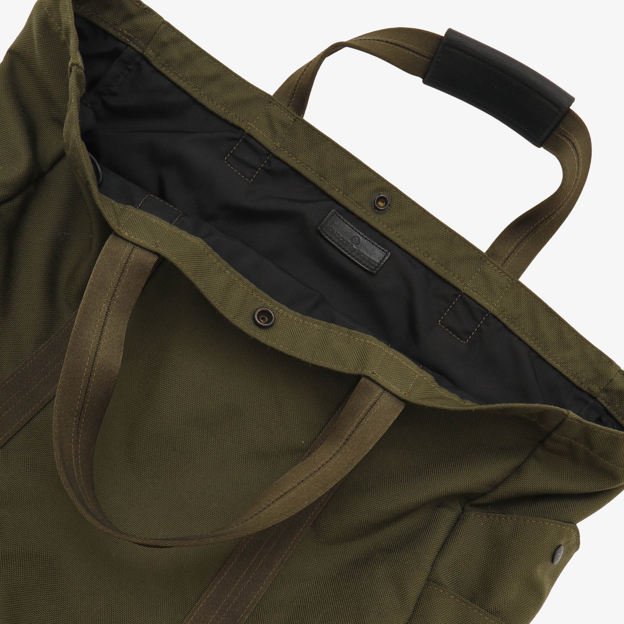 Travel Tote (Monocle)