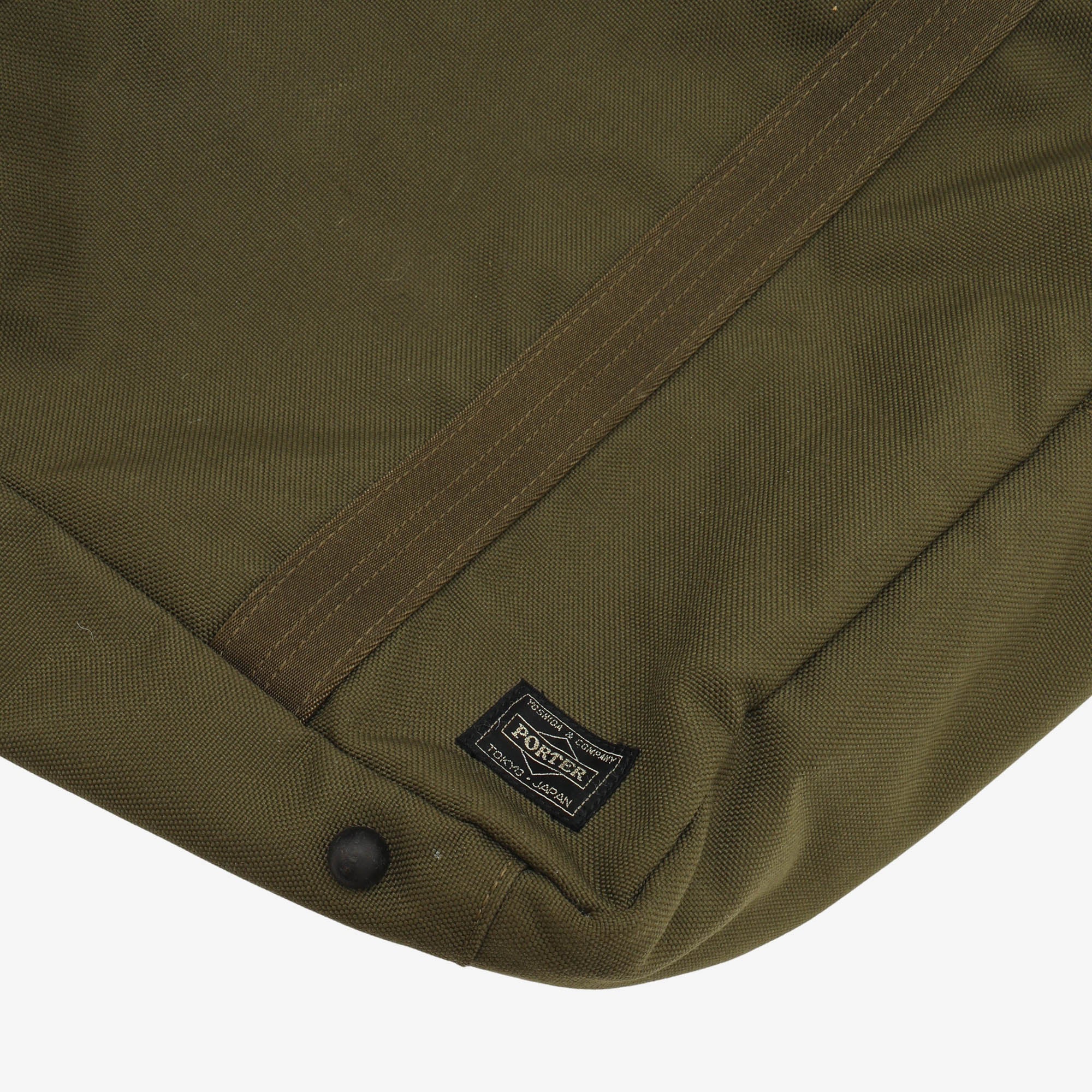 Travel Tote (Monocle)
