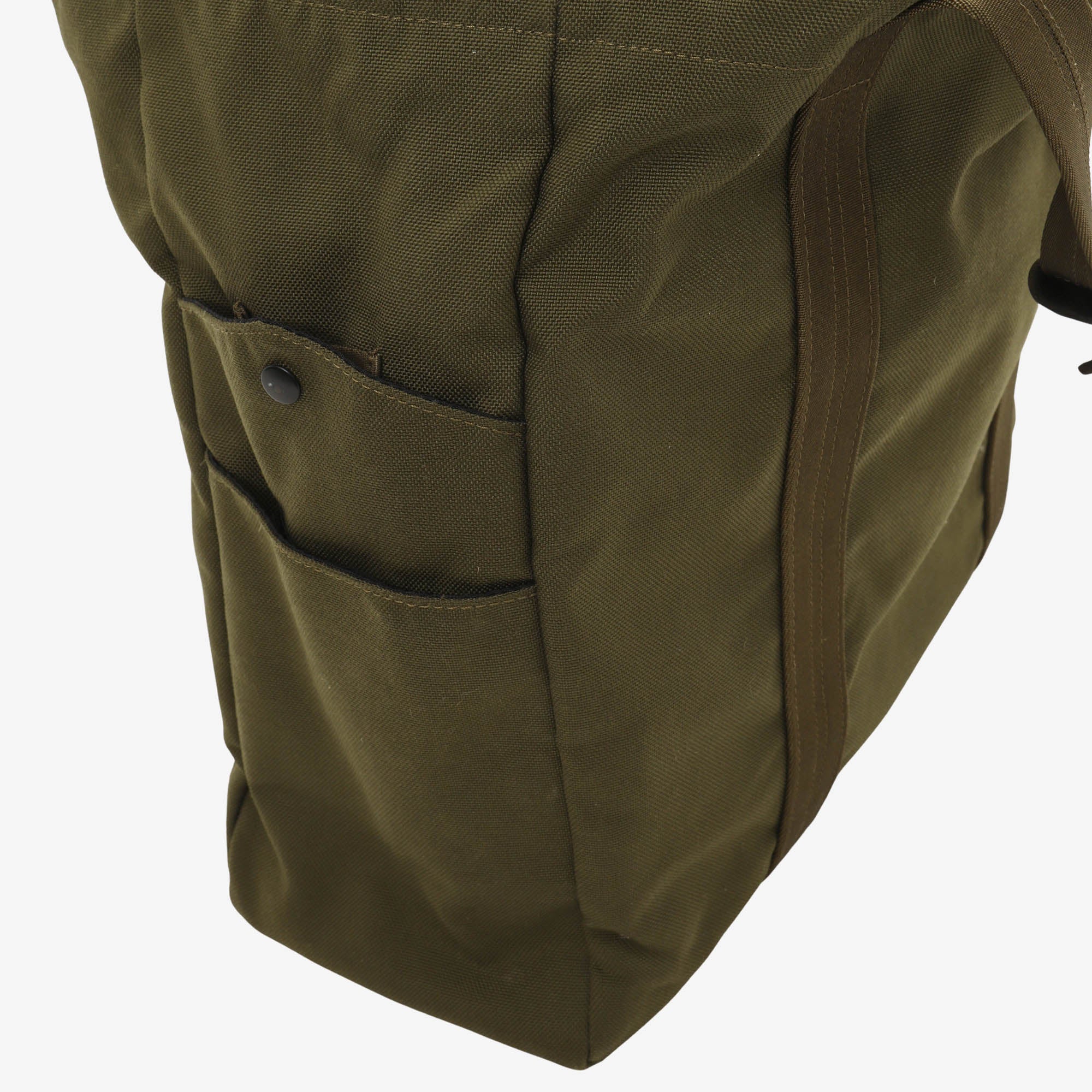 Travel Tote (Monocle)